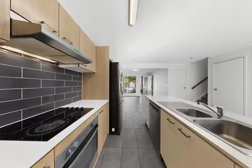 45/104A River Hills Road, Eagleby For Sale by Aurora Property