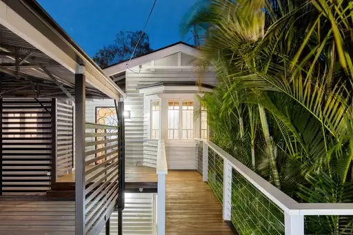 28 Baldwin Street, Bulimba For Sale by Aurora Property