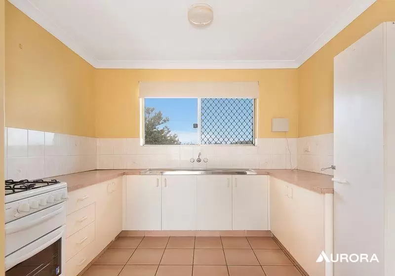 4/219 Lancaster Road, Ascot Leased by Aurora Property - image 3