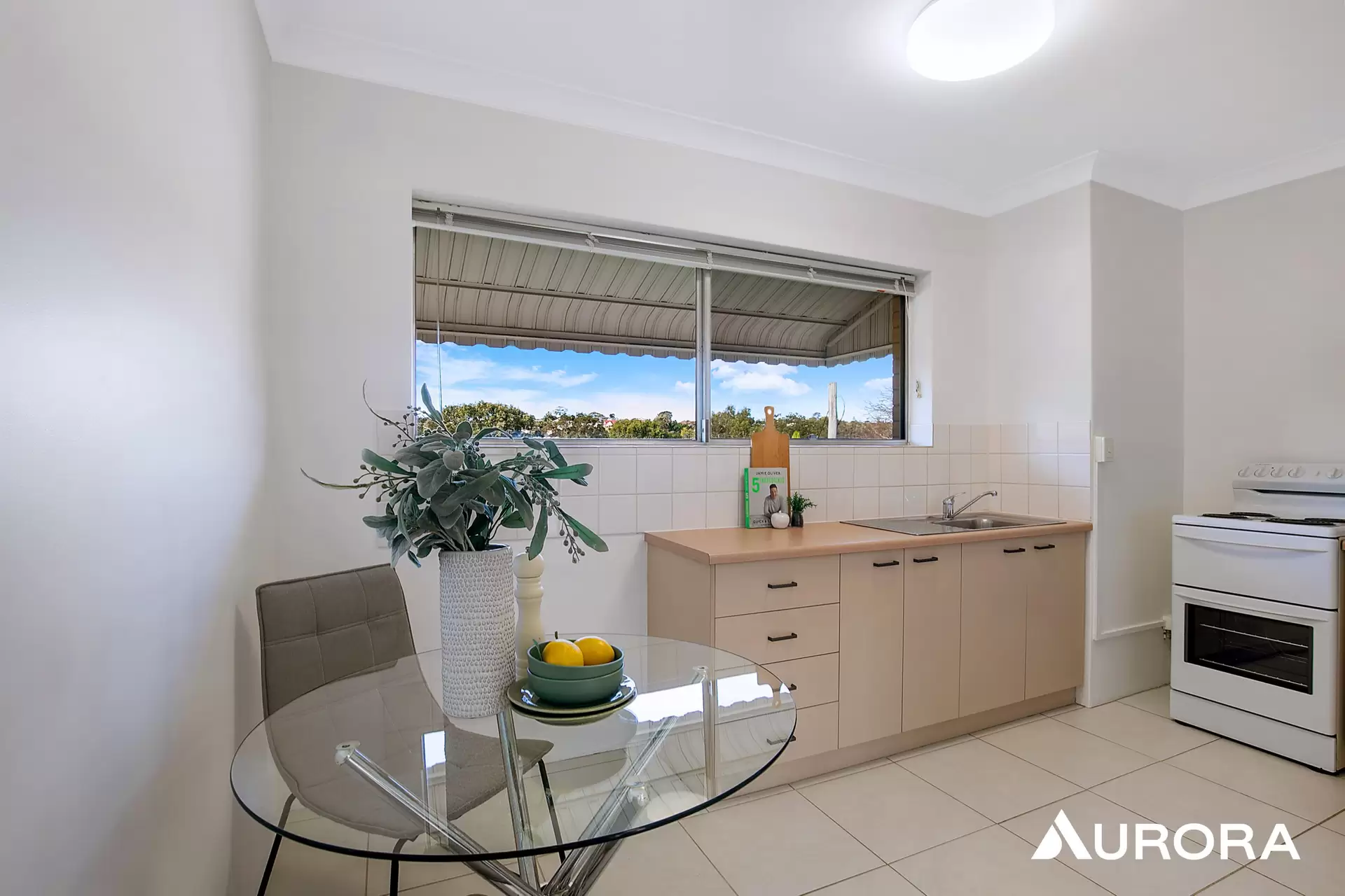 4/36 Burke Street, Coorparoo Sold by Aurora Property - image 1