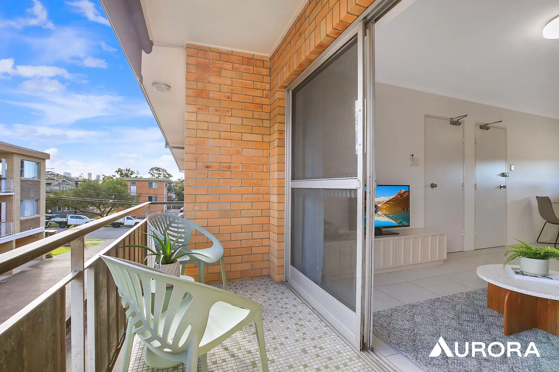4/36 Burke Street, Coorparoo Sold by Aurora Property - image 1