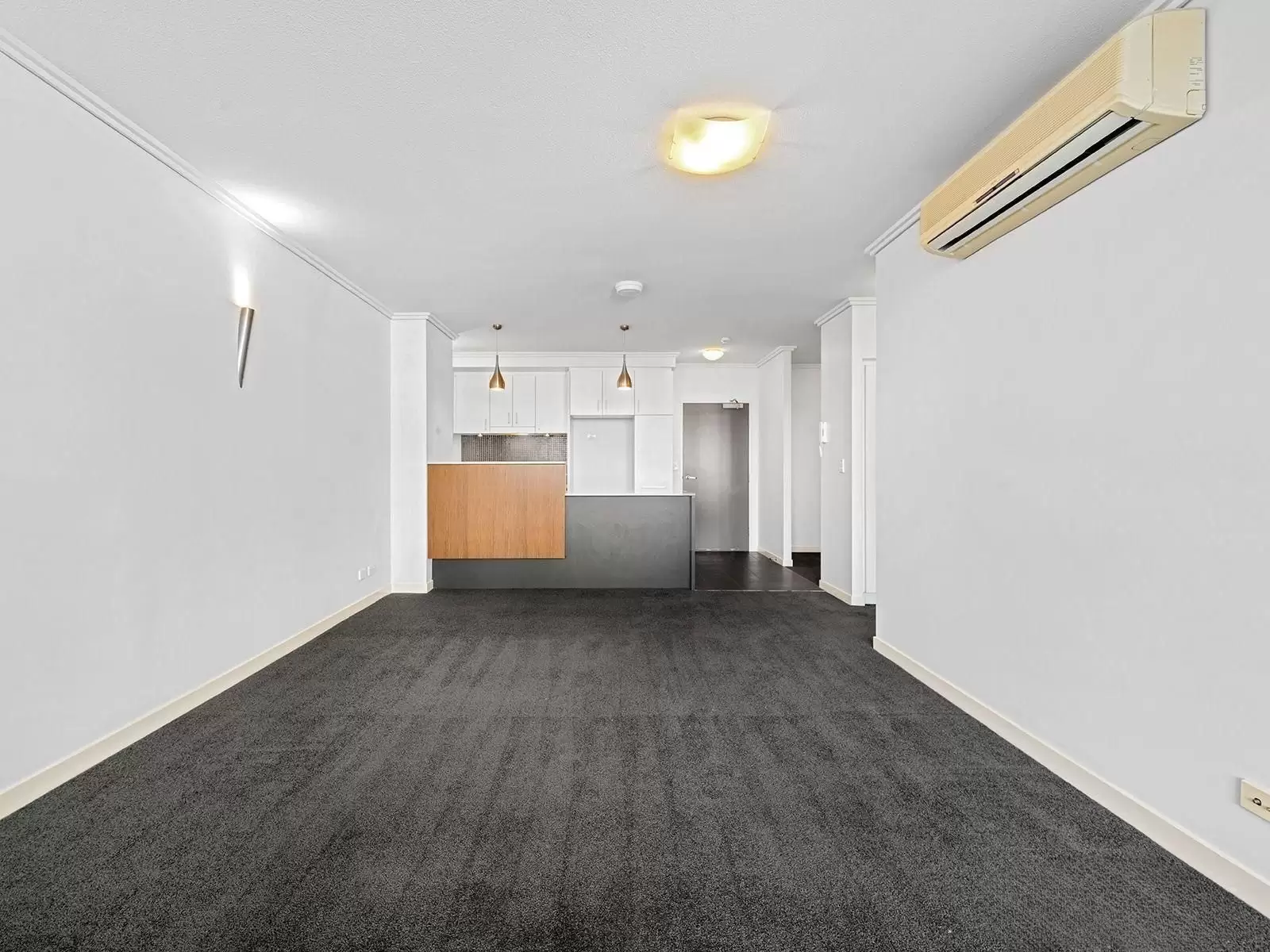 845/43 Hercules Street, Hamilton For Sale by Aurora Property - image 3