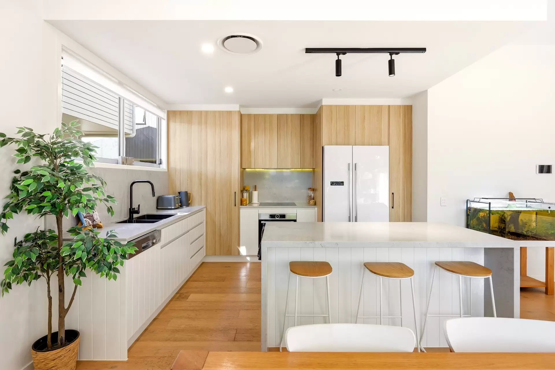 56 Dutton Street, Hawthorne For Sale by Aurora Property - image 1
