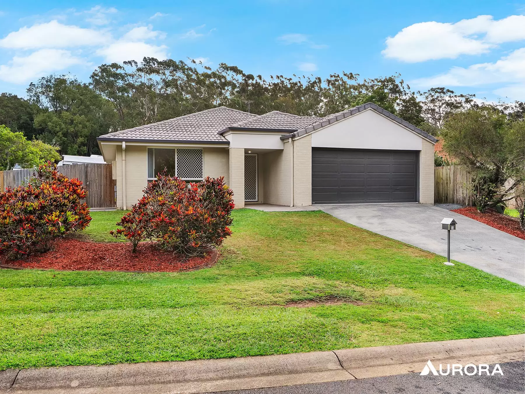 1 Saint Bees Close, Redland Bay Leased by Aurora Property - image 1