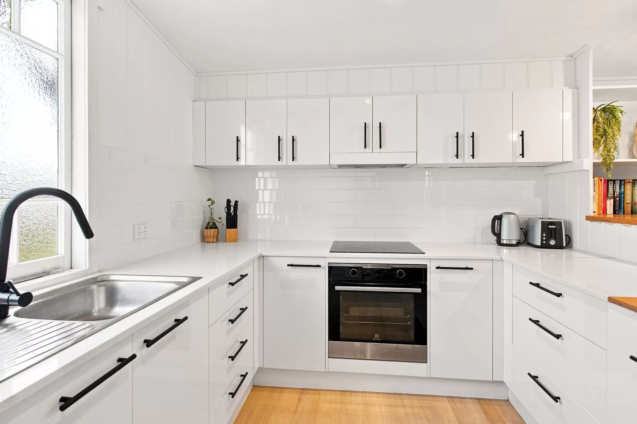 259a Junction Road, Clayfield Leased by Aurora Property - image 2