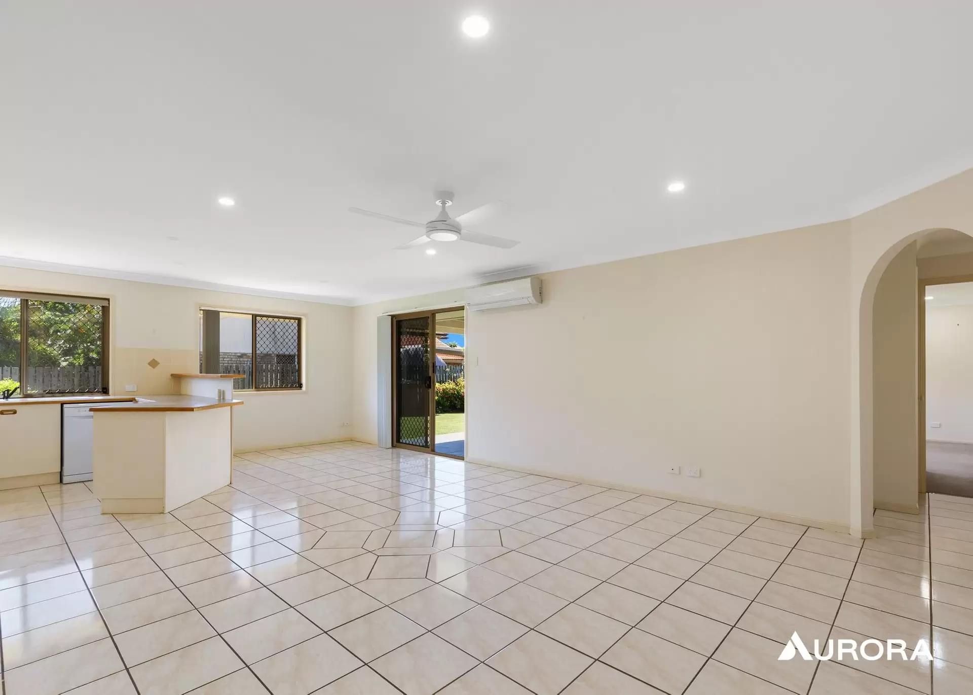 66 The Boulevard, Redland Bay Leased by Aurora Property - image 1
