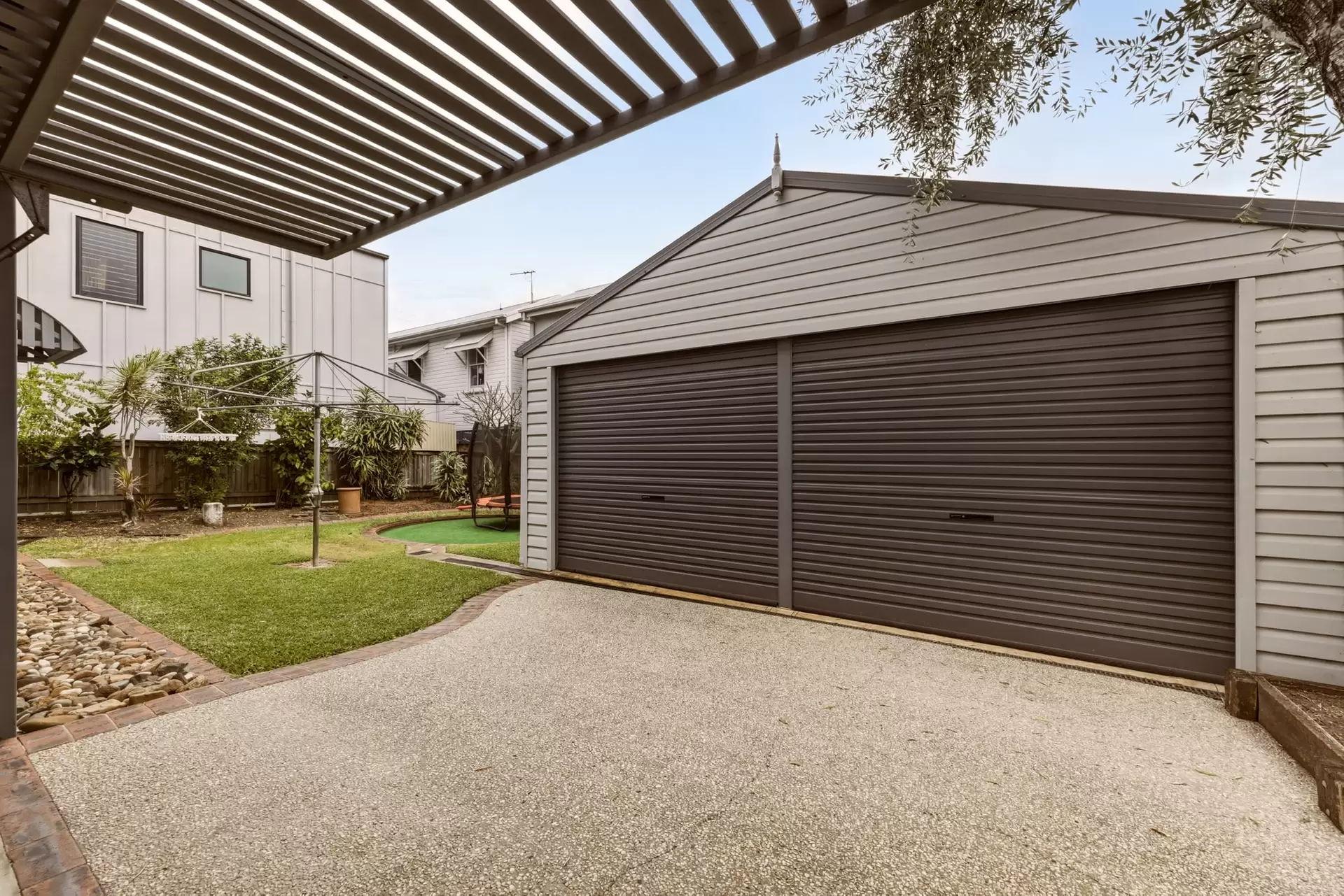 72 Brisbane Street, Bulimba For Sale by Aurora Property - image 1