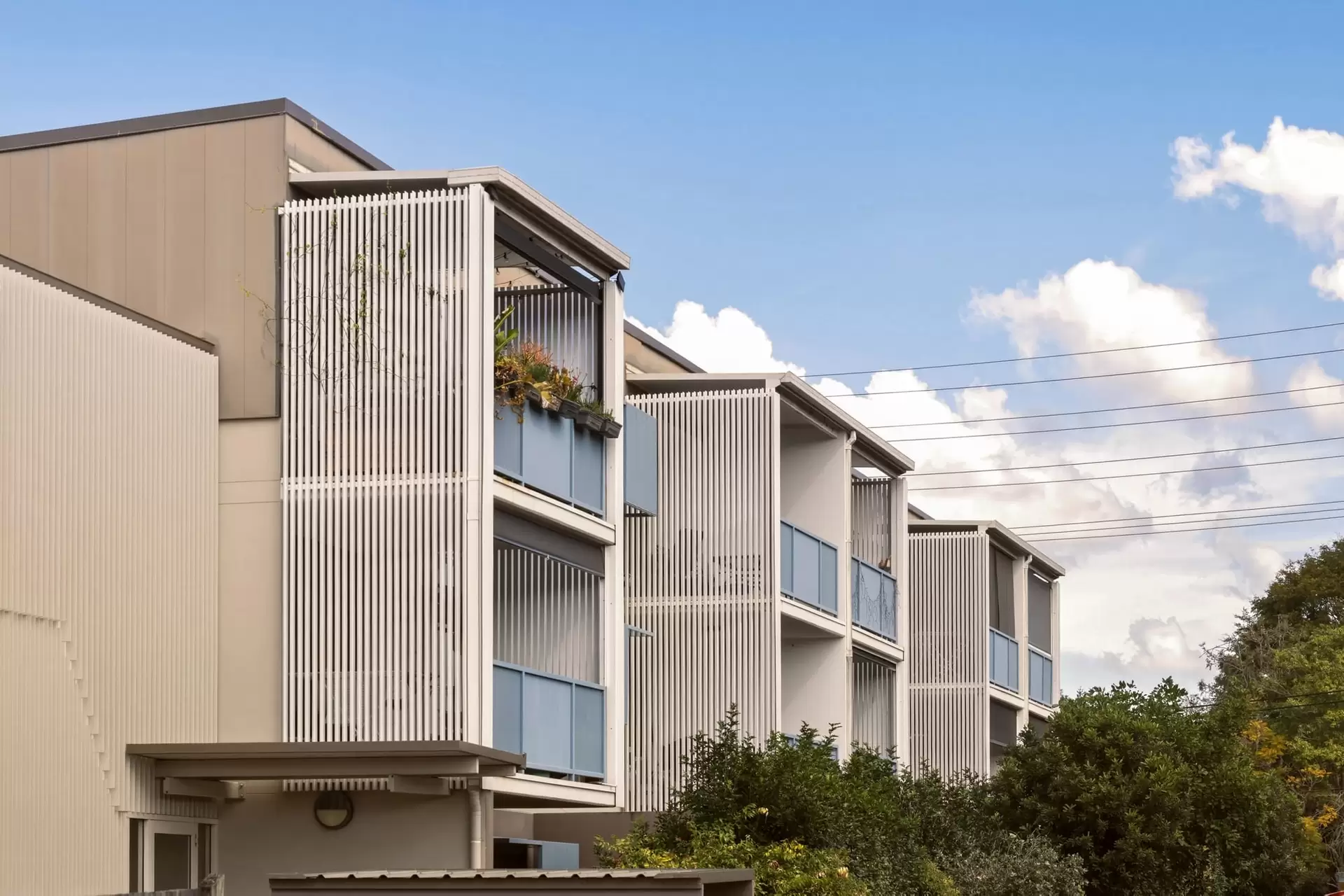 7/62 Richmond Road, Morningside Sold by Aurora Property - image 1