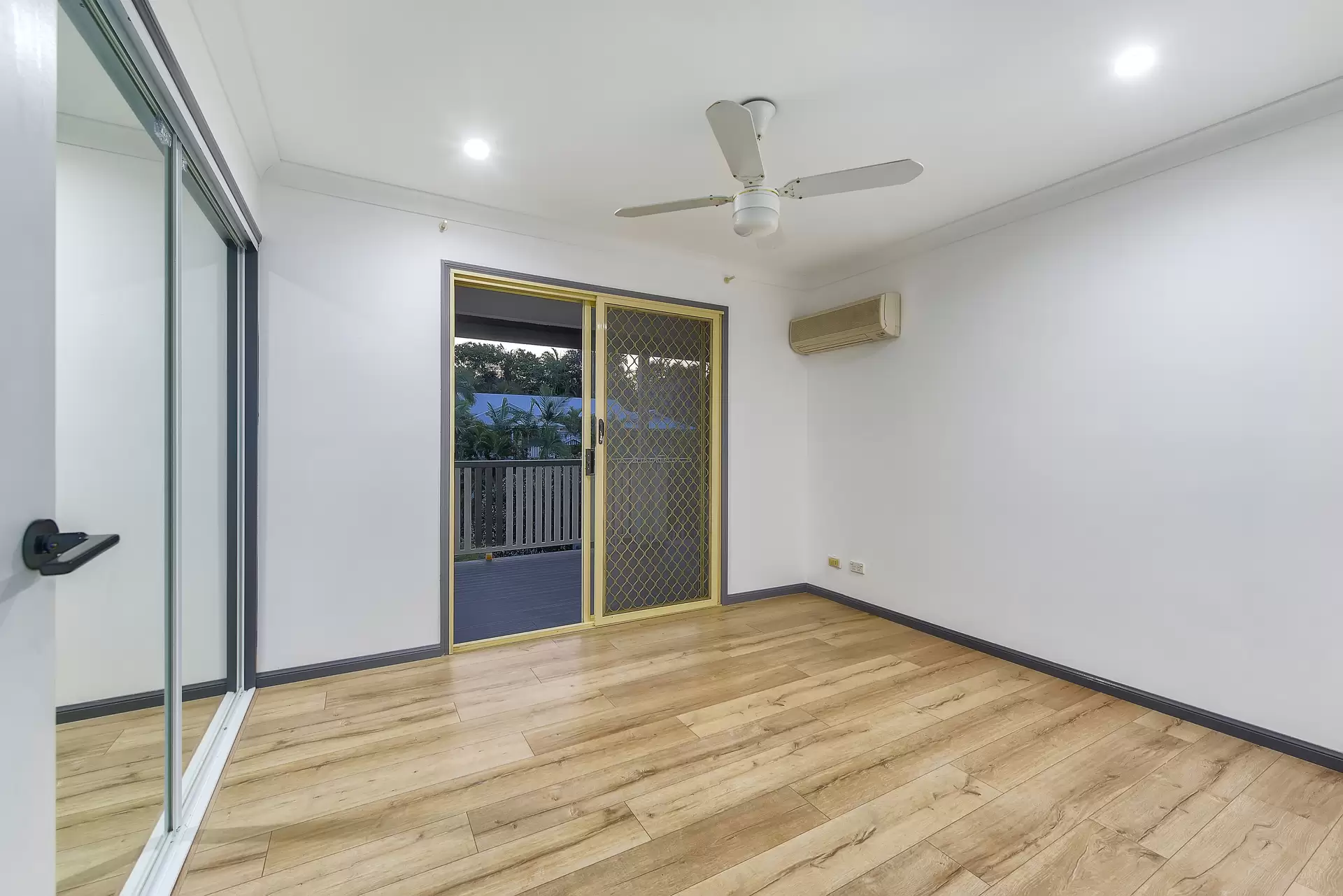 18 Blackwood Drive, Arana Hills Sold by Aurora Property - image 1