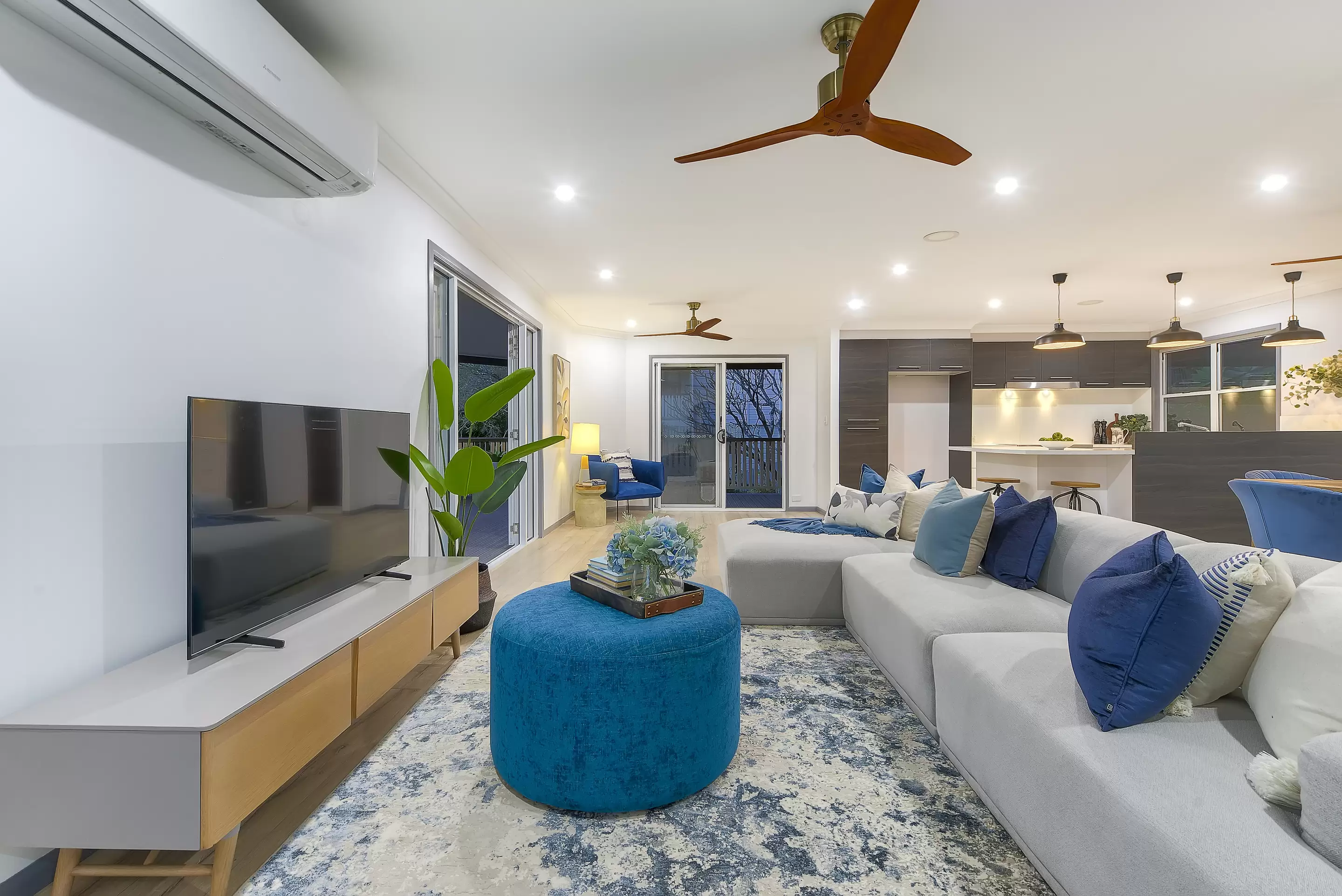 18 Blackwood Drive, Arana Hills Sold by Aurora Property - image 2