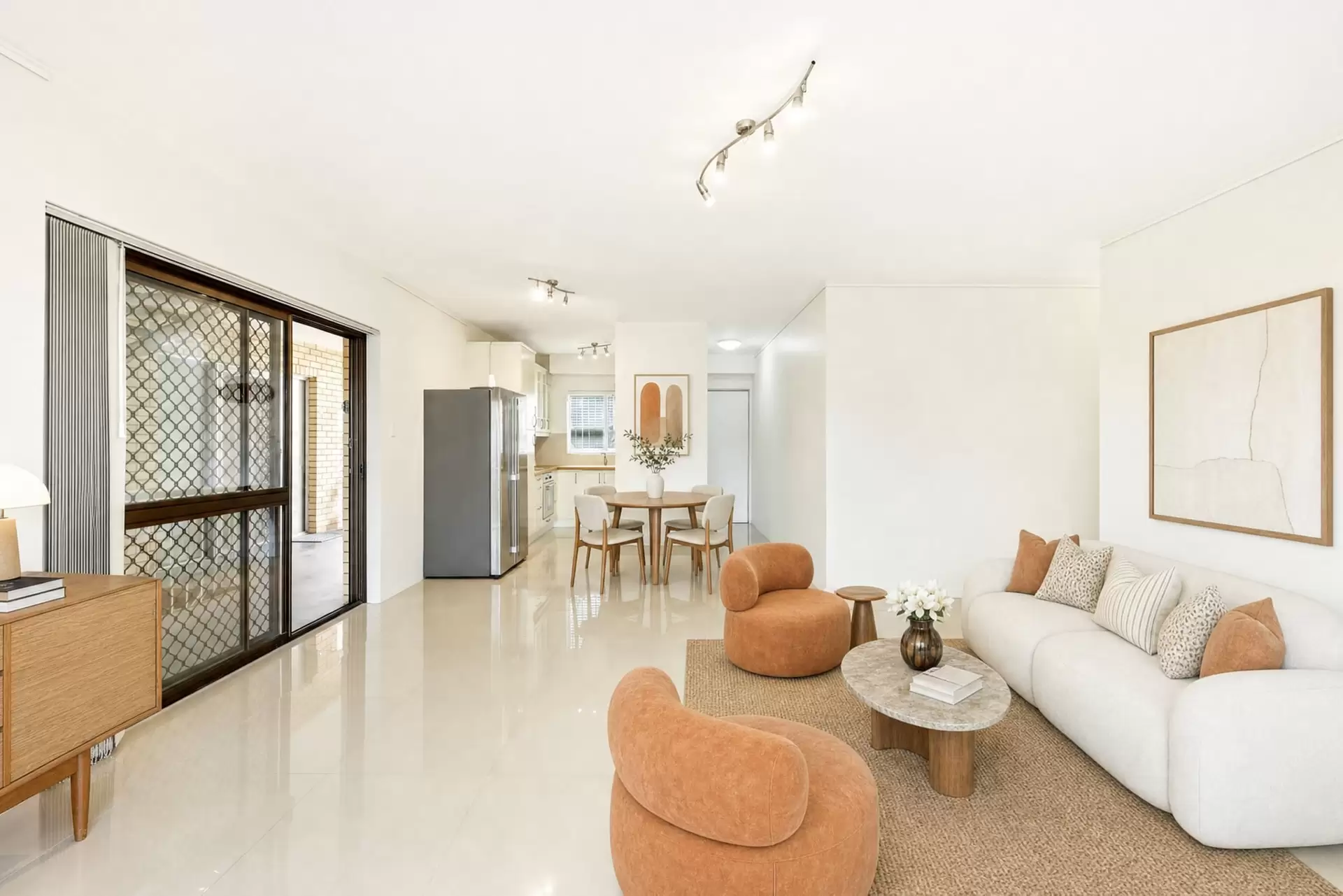 2/296 Cavendish Road, Coorparoo For Sale by Aurora Property - image 1