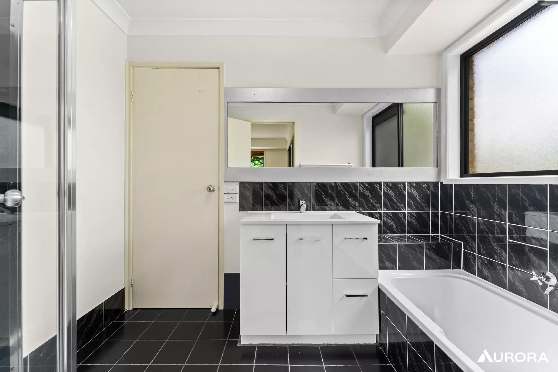 9 Pringle Place, Forest Lake Sold by Aurora Property - image 1