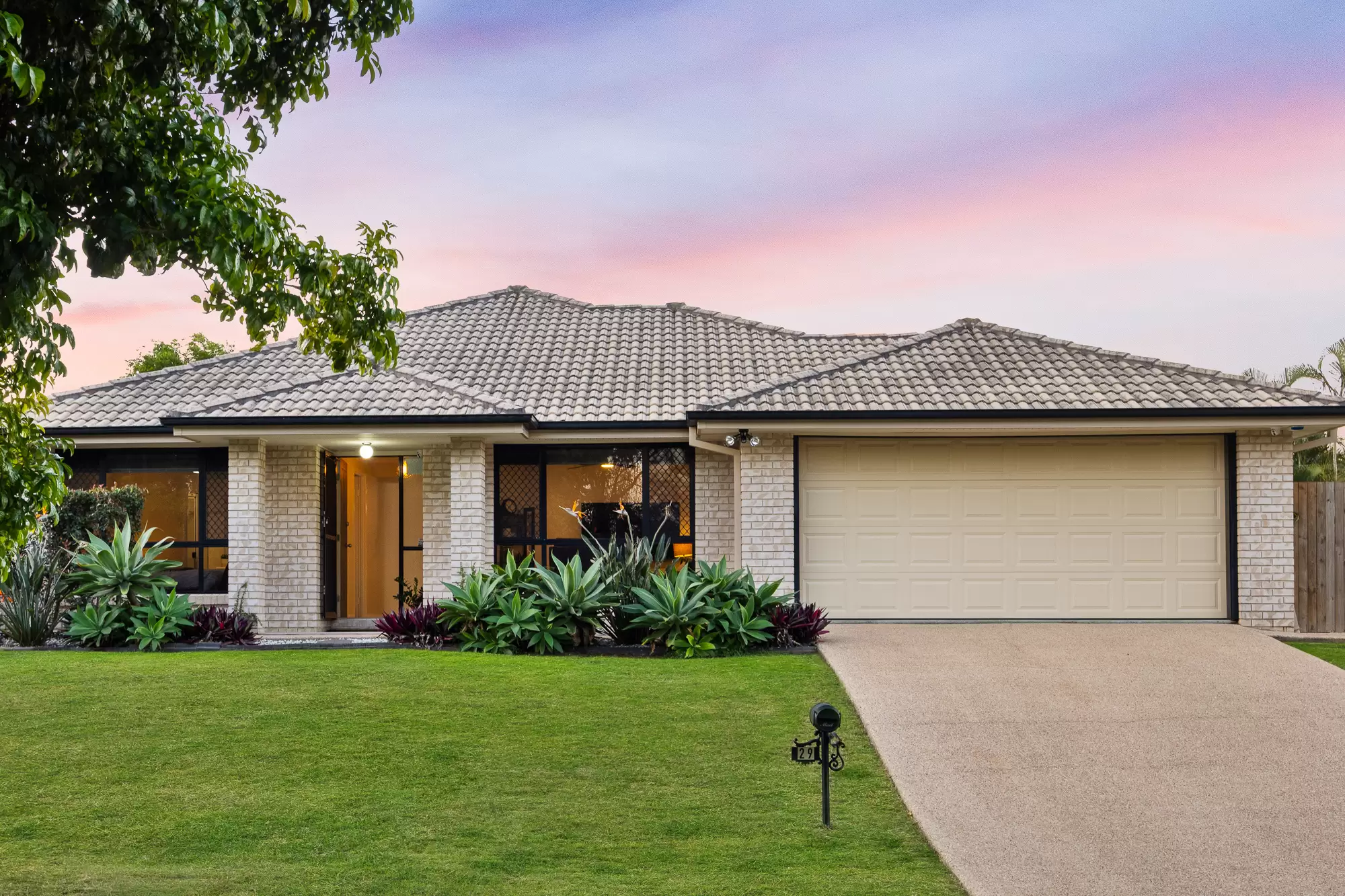 29 Links Crescent, Joyner For Sale by Aurora Property - image 1