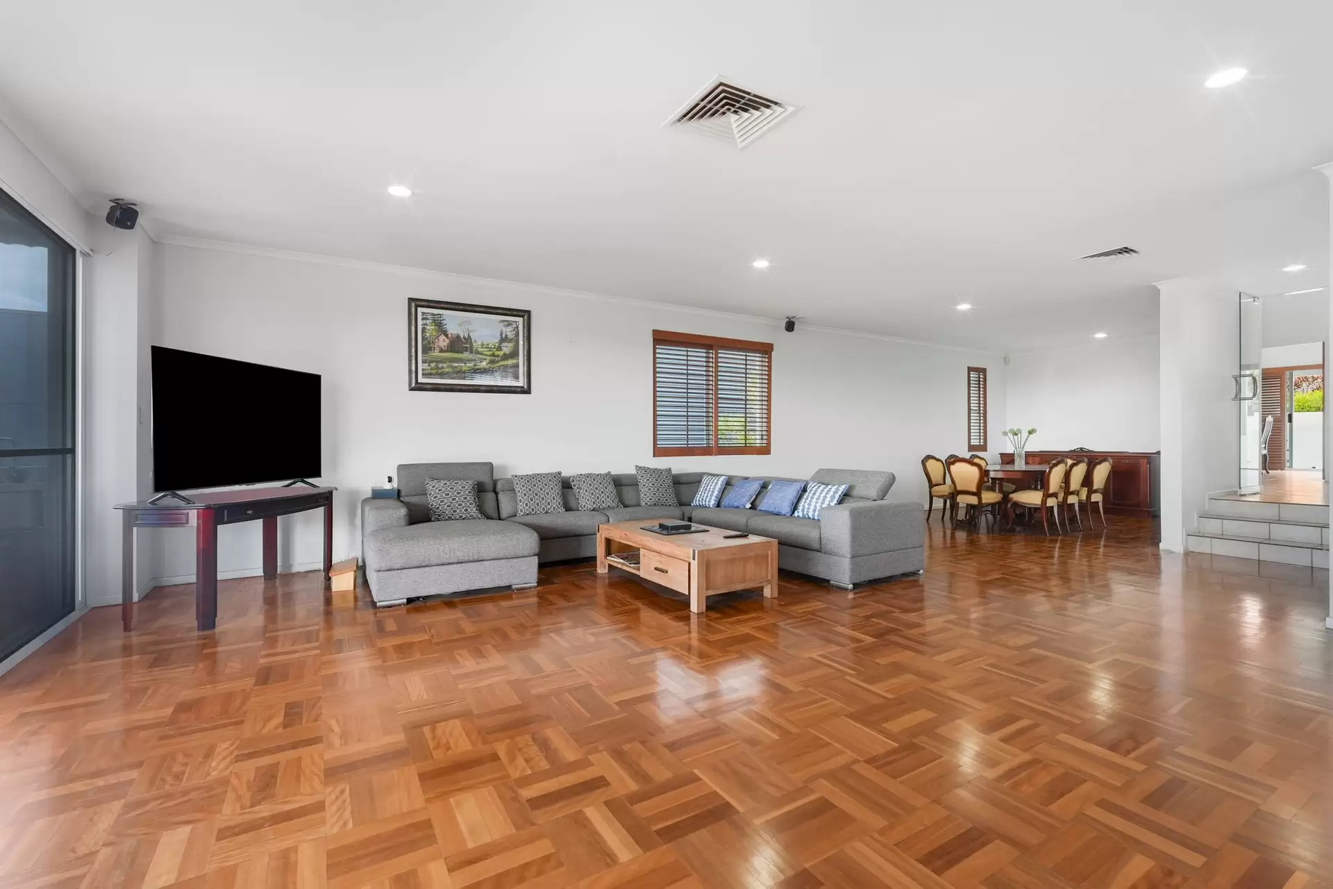 12 Kneale Street, Holland Park West For Sale by Aurora Property - image 1