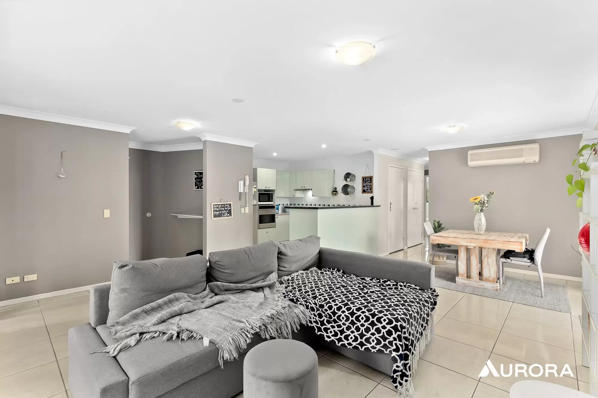 B11/1 Great Hall Drive, Miami Leased by Aurora Property - image 4