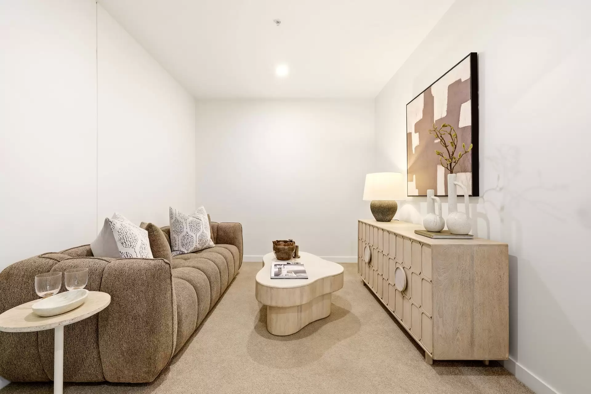 10905/7 Wharf Street, Hamilton For Sale by Aurora Property - image 1