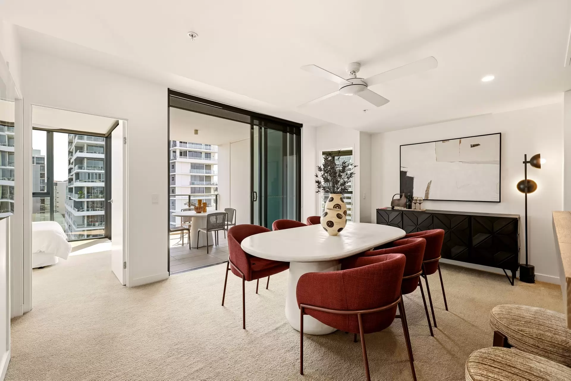 10905/7 Wharf Street, Hamilton For Sale by Aurora Property - image 1