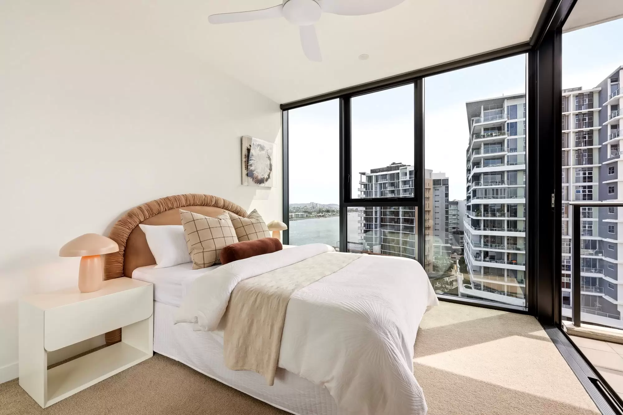 10905/7 Wharf Street, Hamilton For Sale by Aurora Property - image 6
