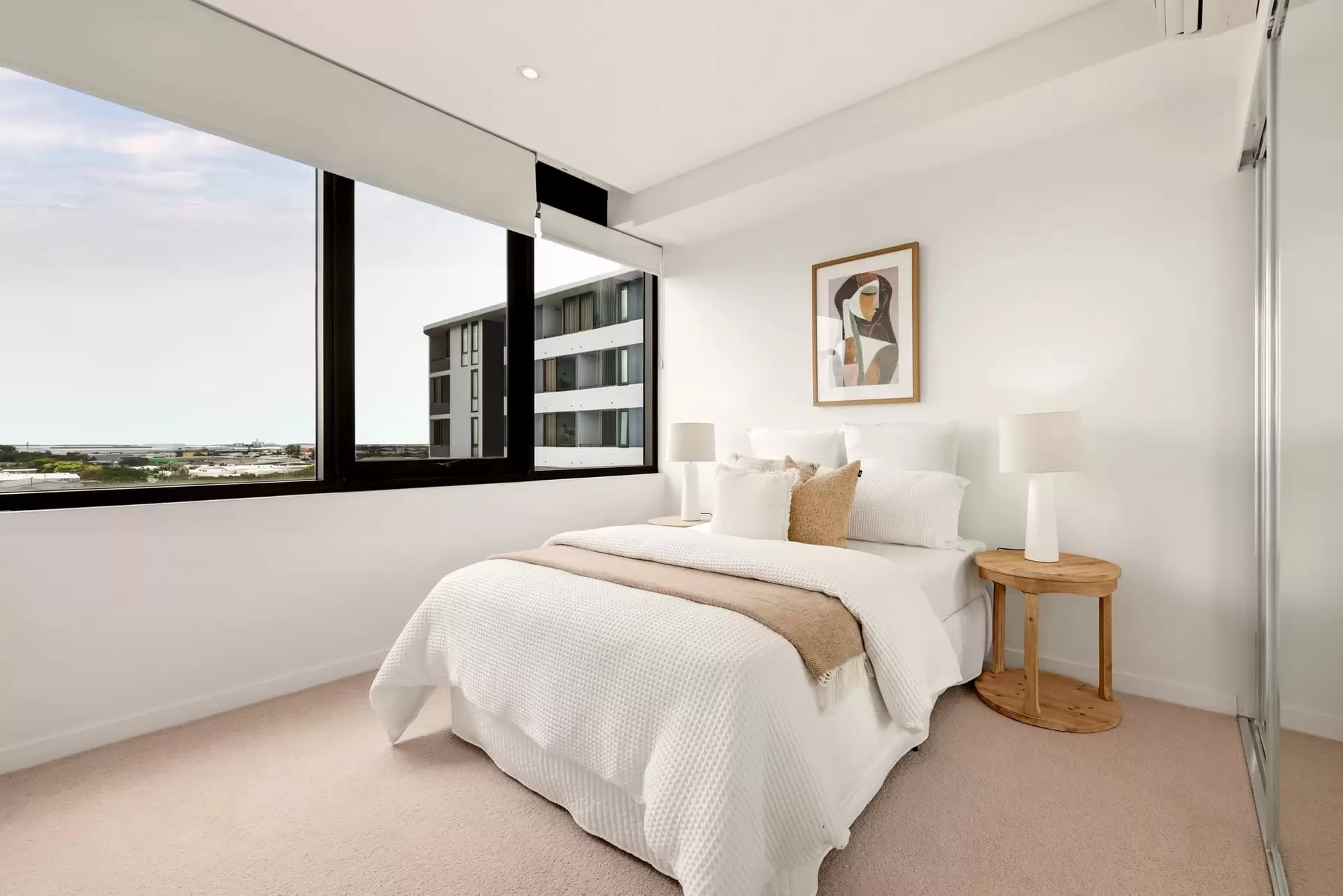 10913/320 Macarthur Avenue, Hamilton For Sale by Aurora Property - image 1