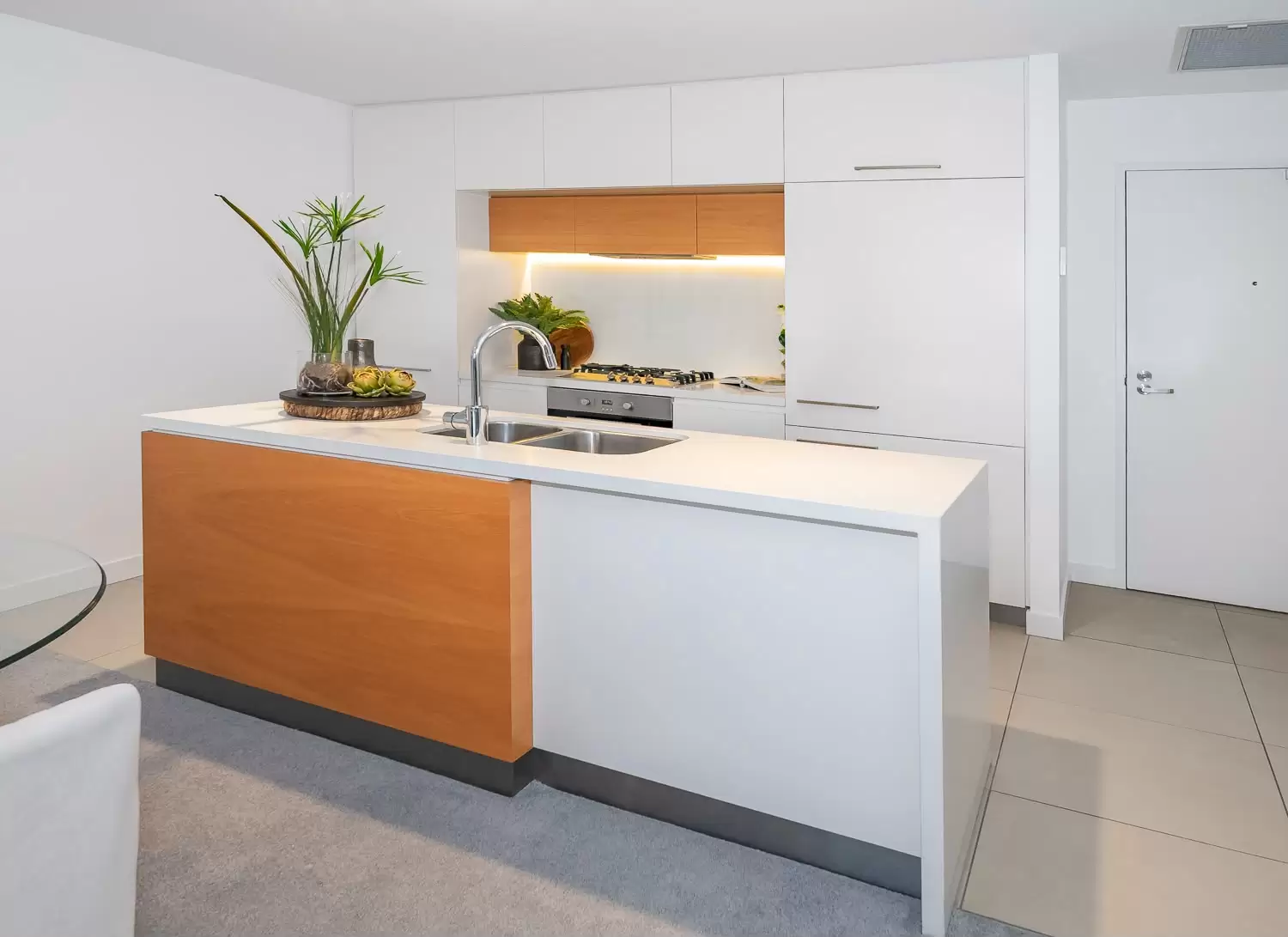 21105/37D Harbour Road, Hamilton For Sale by Aurora Property - image 8