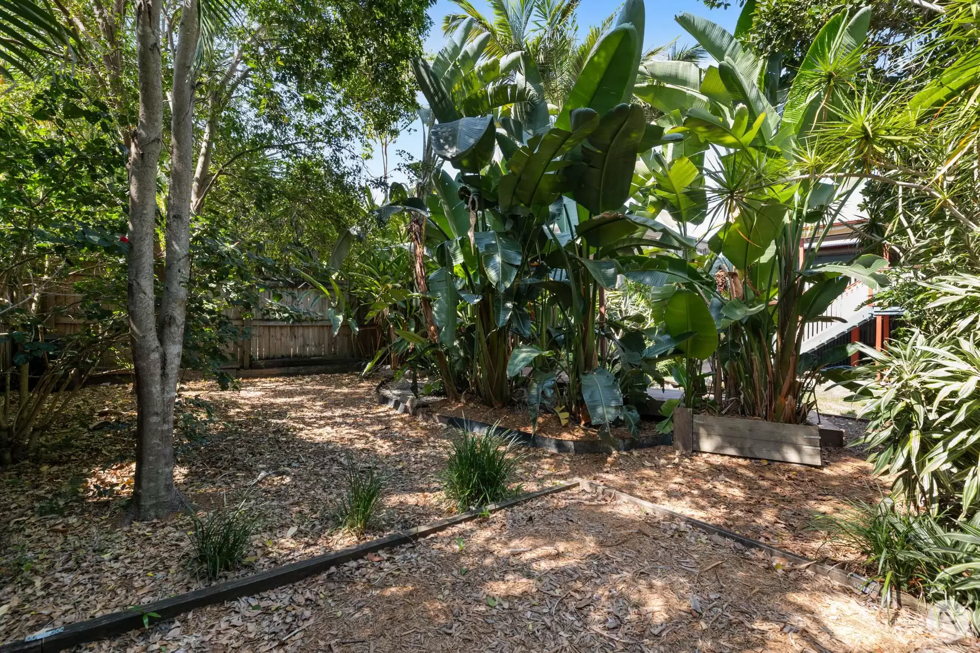 130 Bellevue Avenue, Gaythorne Sold by Aurora Property - image 1