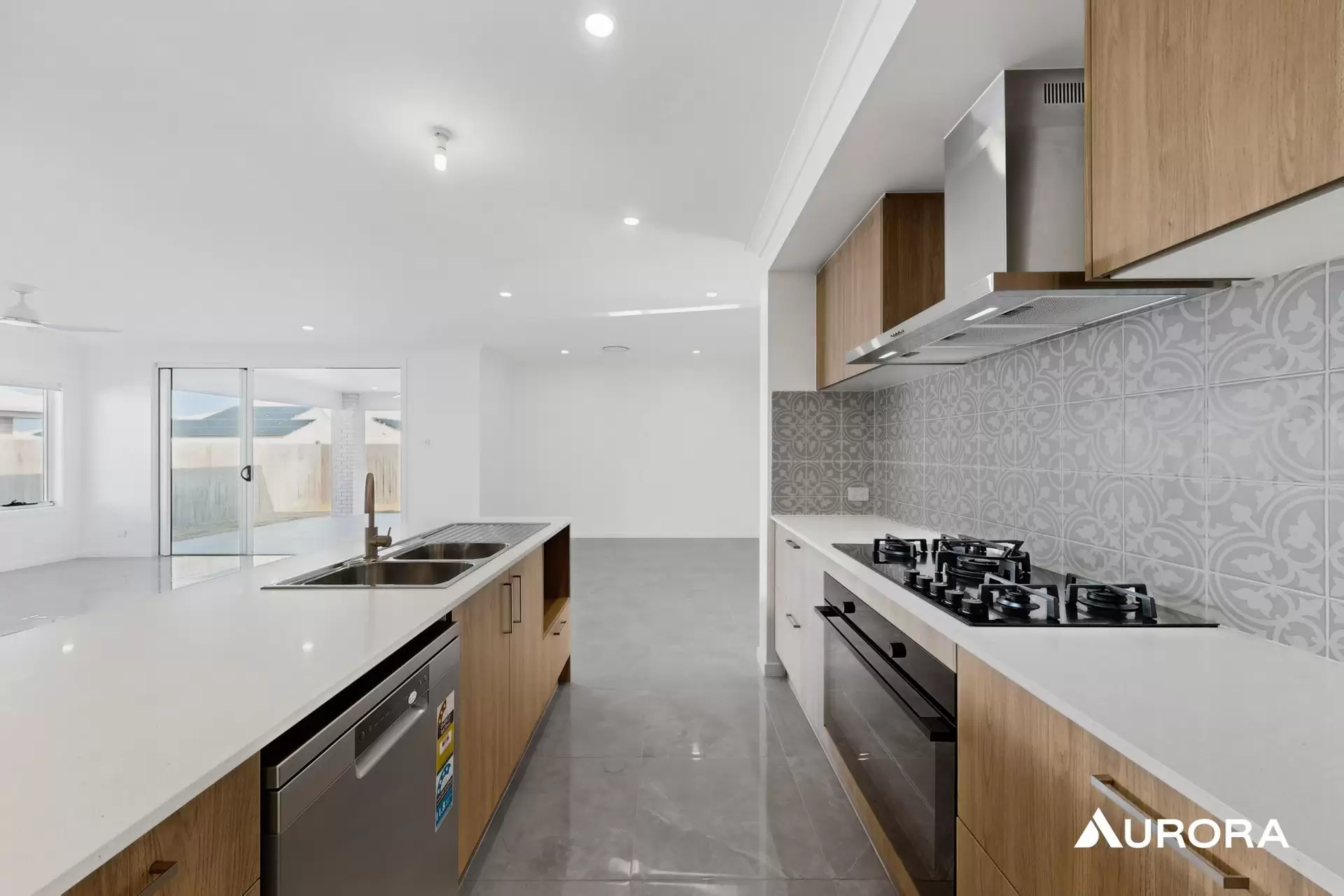 6 Heathcote Circuit, Redland Bay For Lease by Aurora Property - image 1