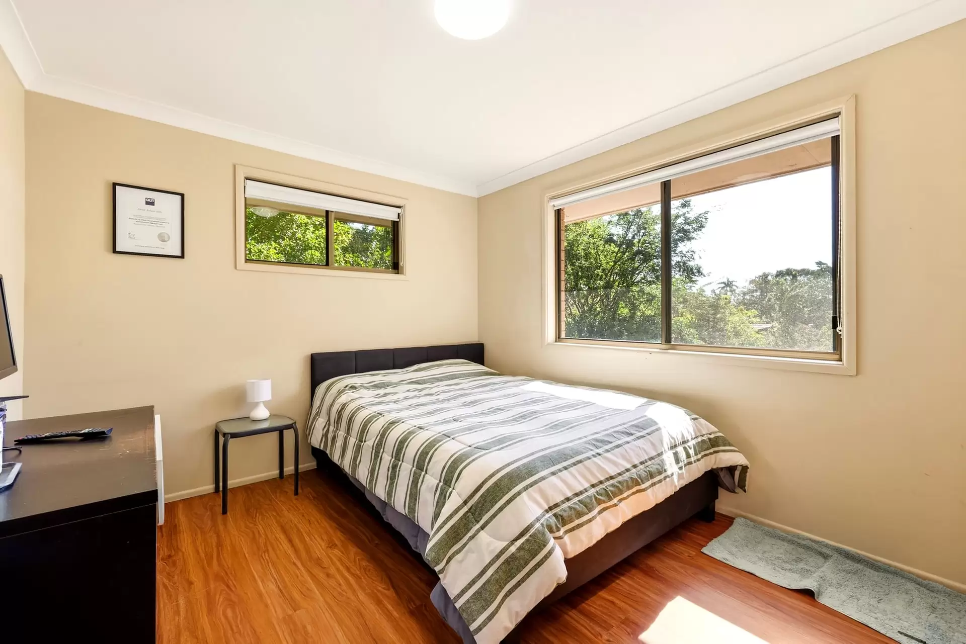 5 Whitecastle Street, Carindale For Sale by Aurora Property - image 1