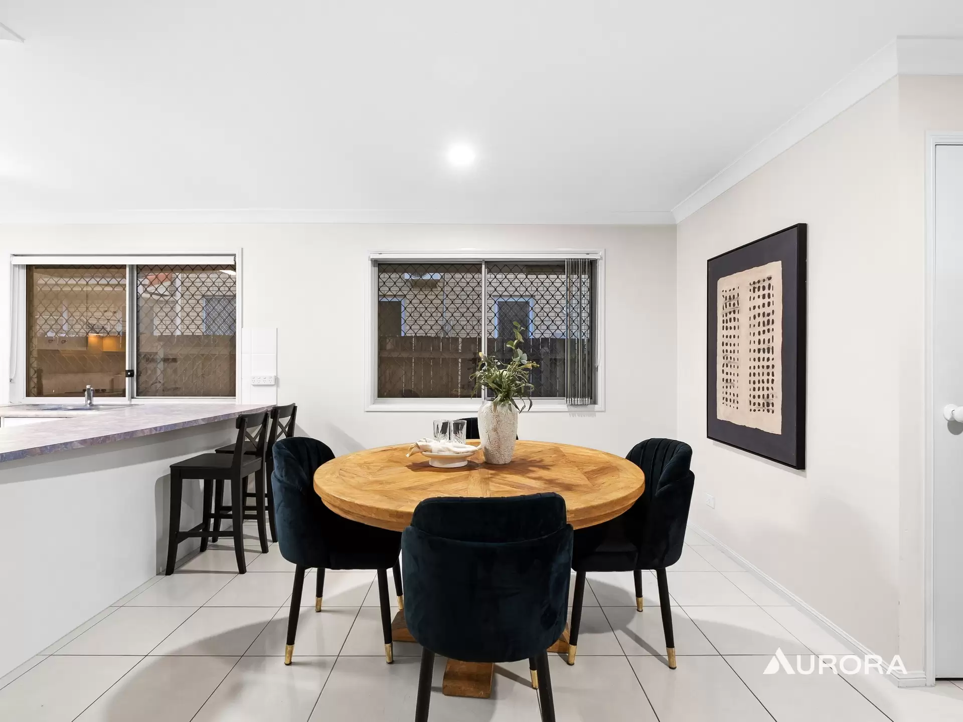 17/10 Lawrence Close, Robertson For Sale by Aurora Property - image 1