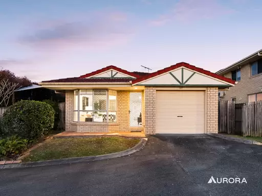 17/10 Lawrence Close, Robertson For Sale by Aurora Property