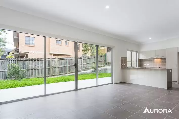 3/3 Newton Street, Coorparoo Leased by Aurora Property - image 1