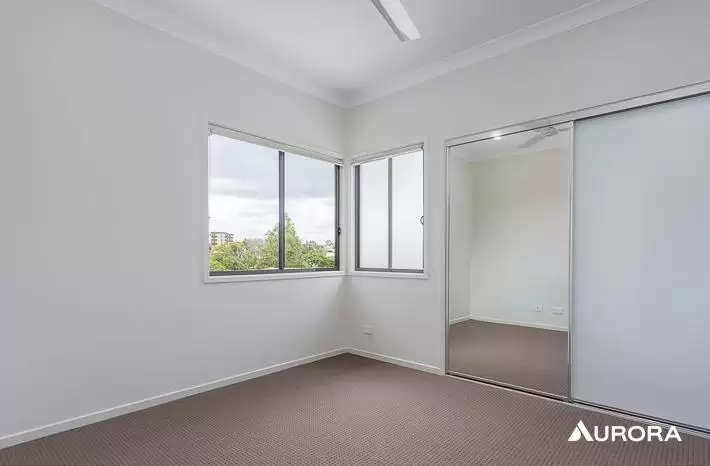 3/3 Newton Street, Coorparoo Leased by Aurora Property - image 7