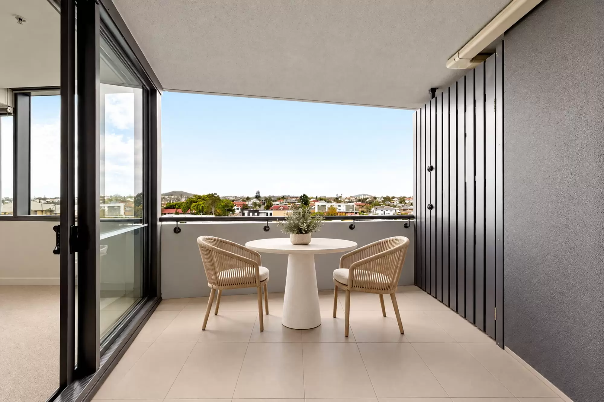 10808/300 Old Cleveland Road, Coorparoo For Sale by Aurora Property - image 3