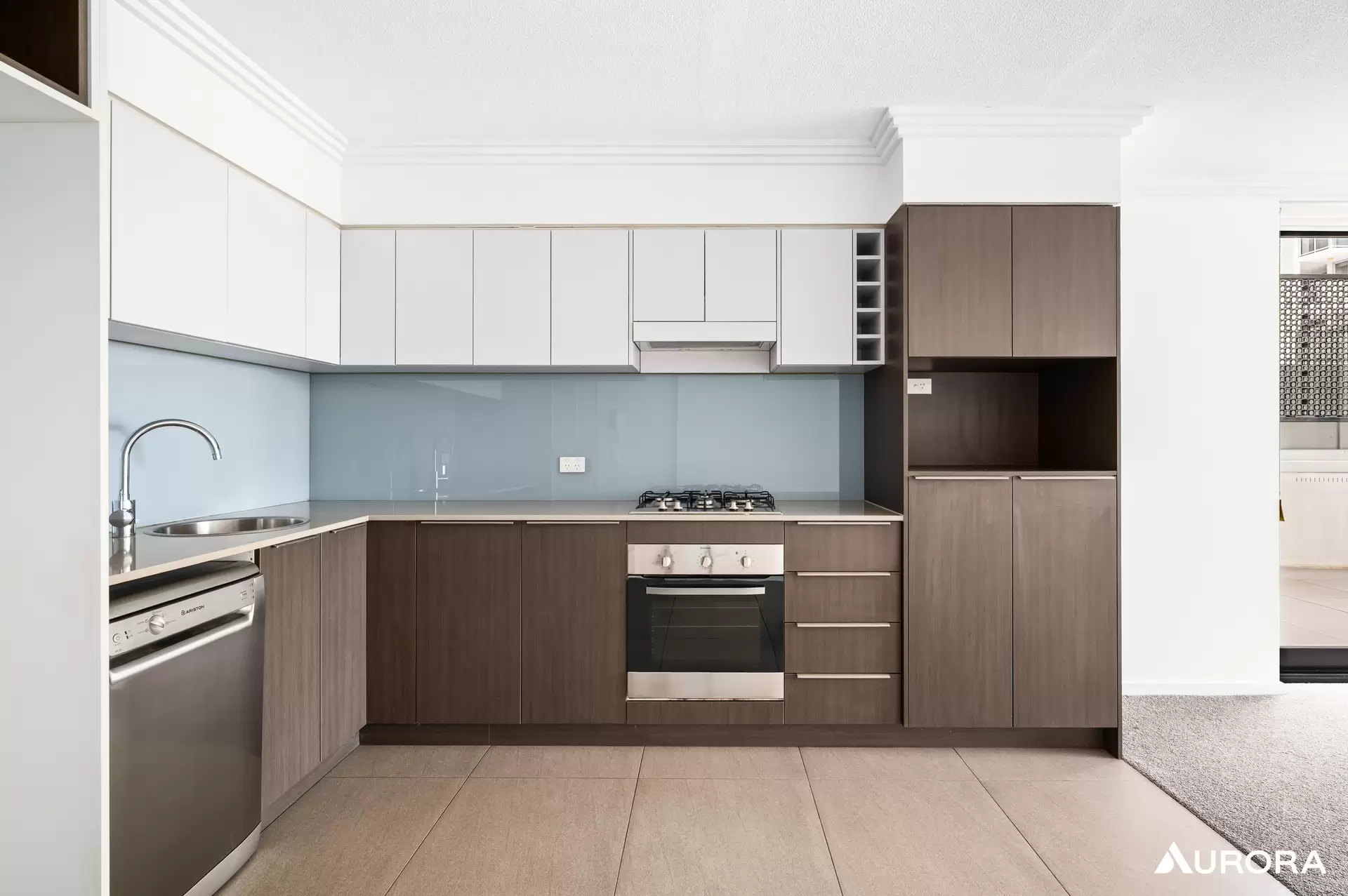 401/14 Merivale Street, South Brisbane Sold by Aurora Property - image 1