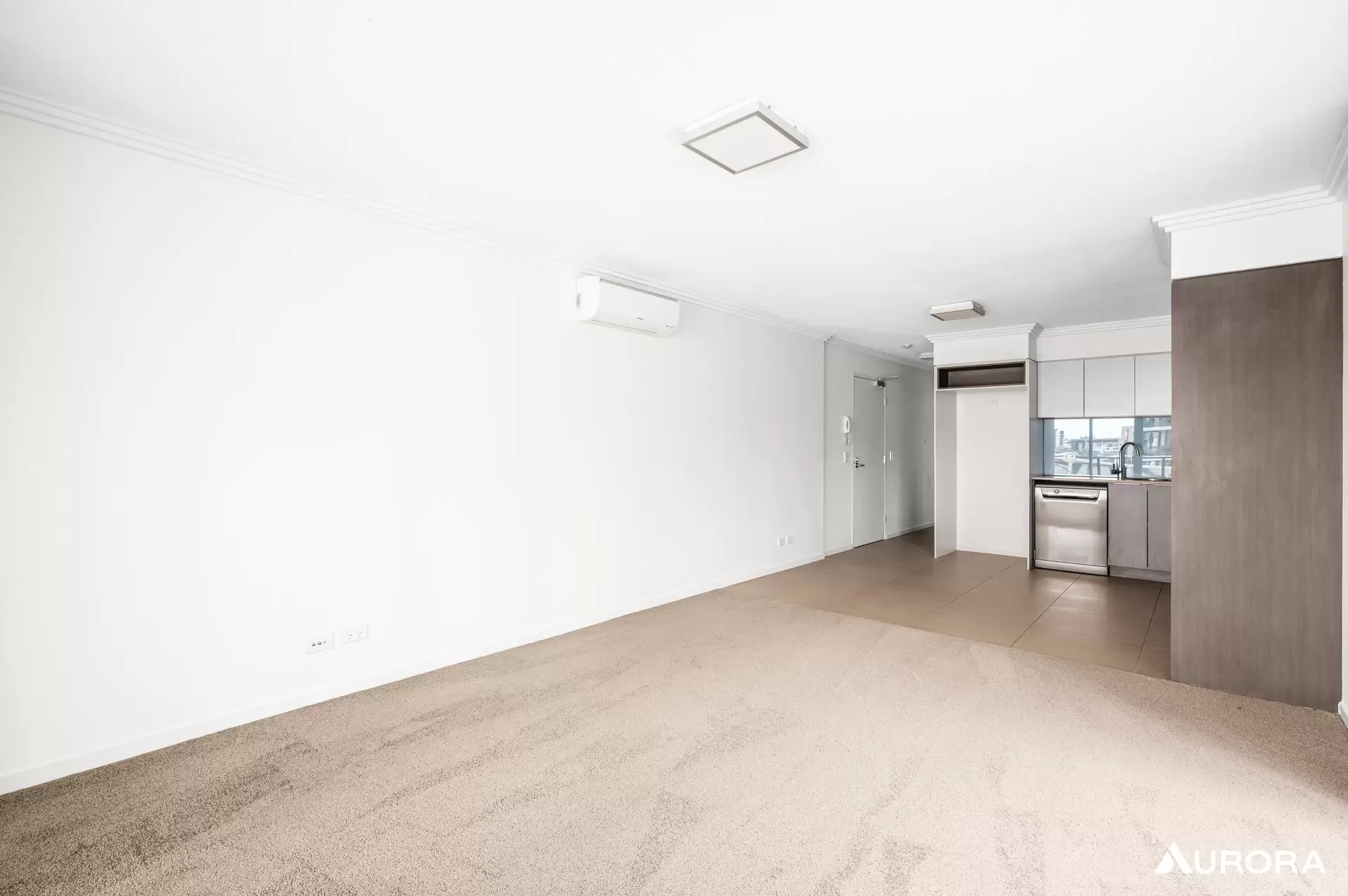 401/14 Merivale Street, South Brisbane Sold by Aurora Property - image 1