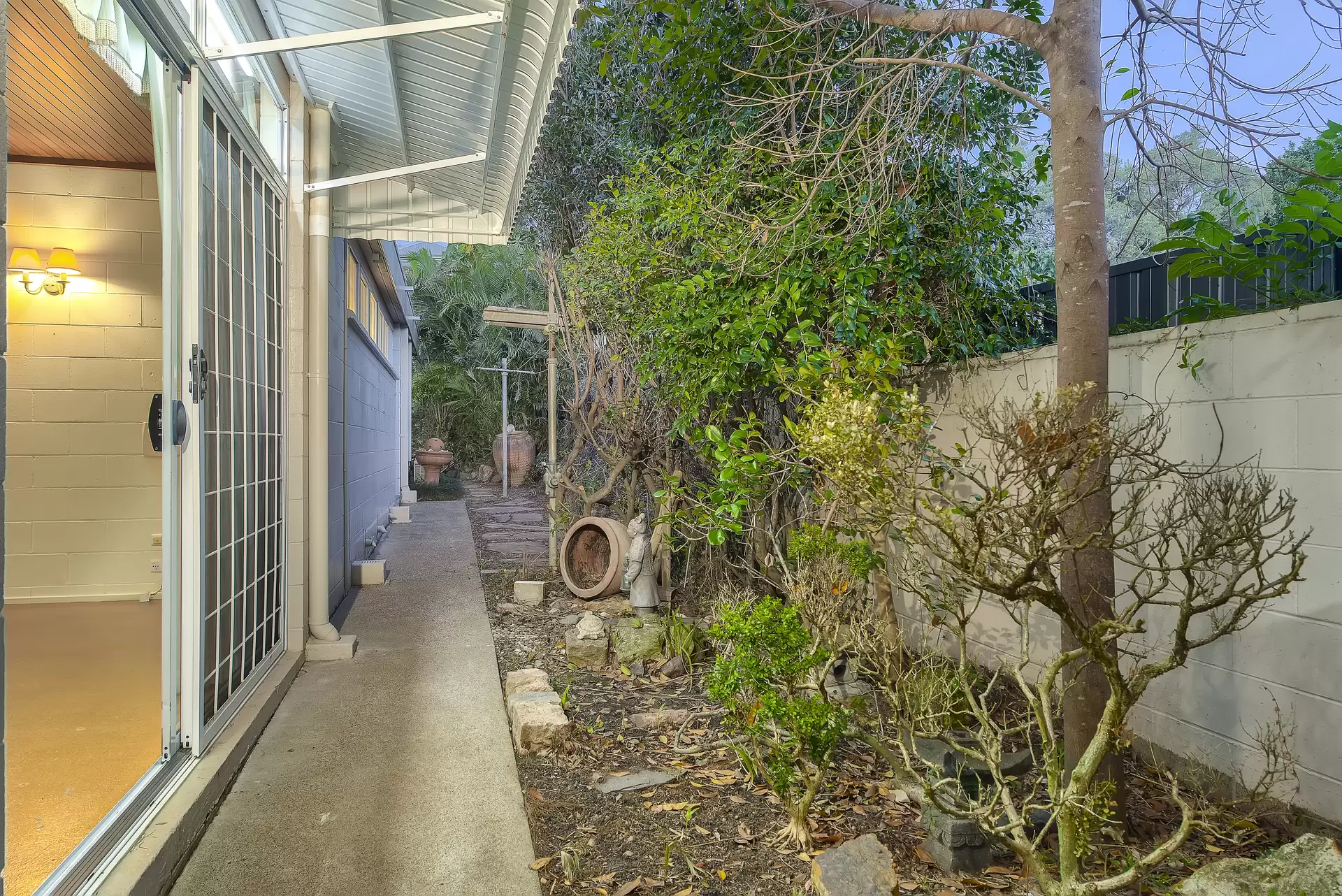 60 Davidson Street, Newmarket Sold by Aurora Property - image 1