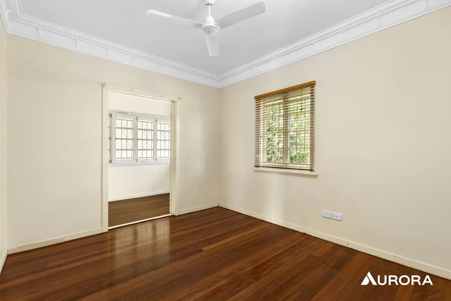 40 Albert Street, Holland Park West Leased by Aurora Property - image 1