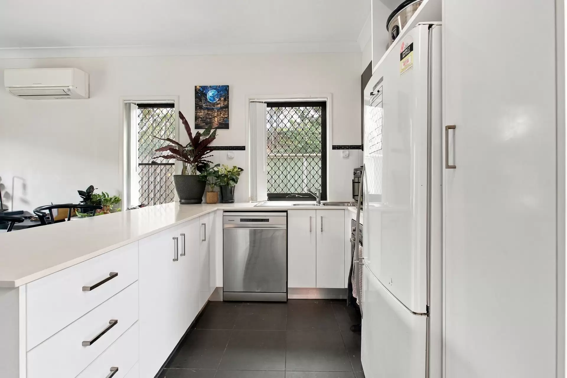 10/247 Aberdeen Parade, Boondall Leased by Aurora Property - image 1