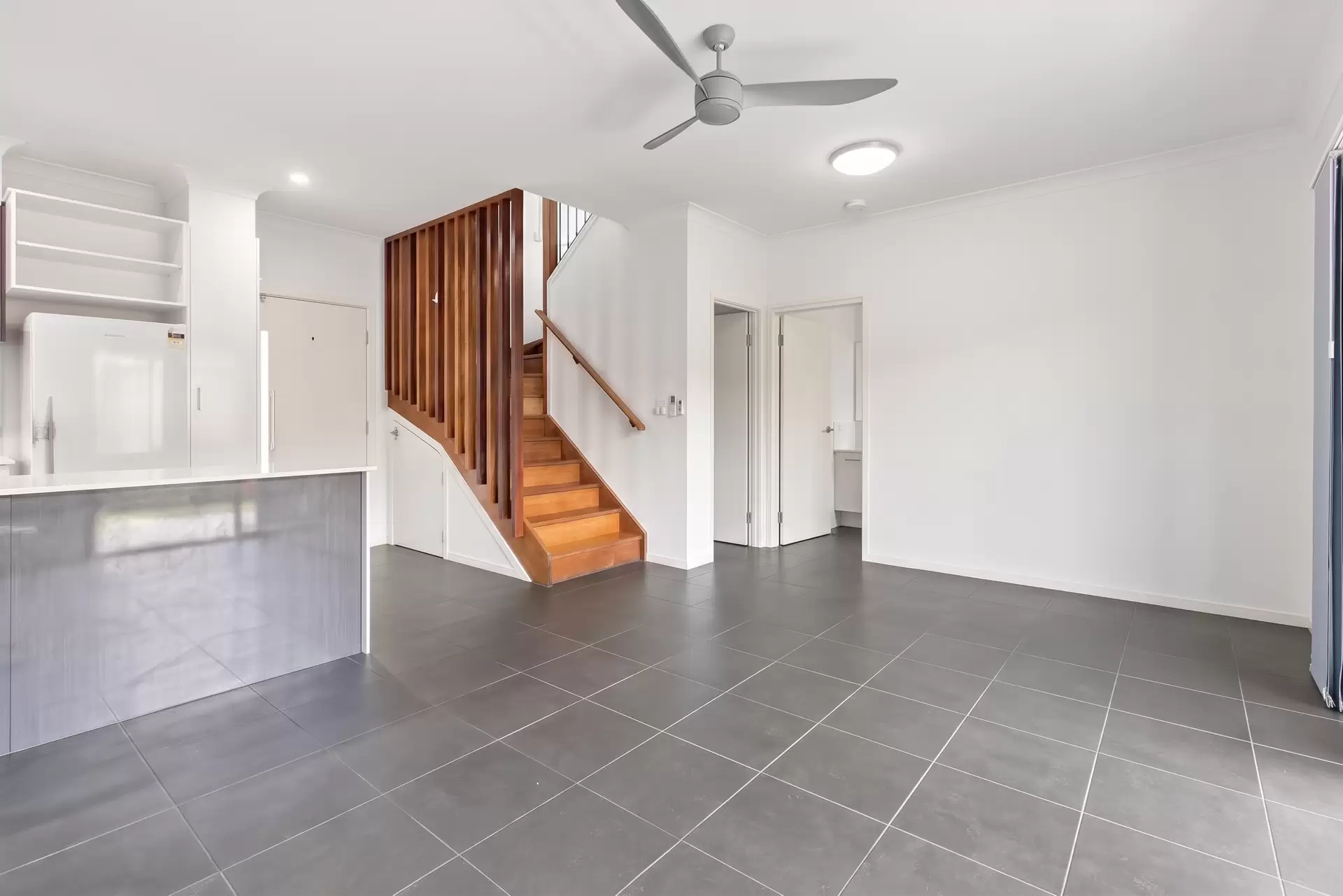 10/247 Aberdeen Parade, Boondall Leased by Aurora Property - image 1