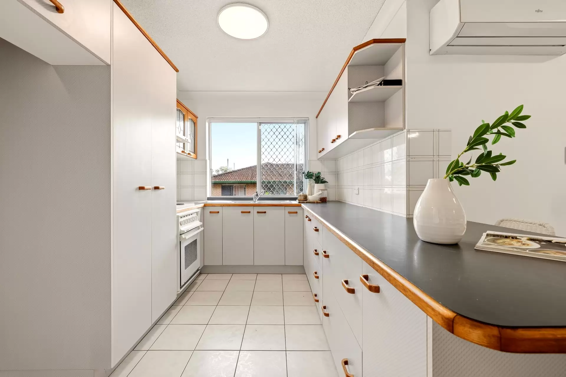 5/63 Shakespeare Street, Coorparoo For Sale by Aurora Property - image 1