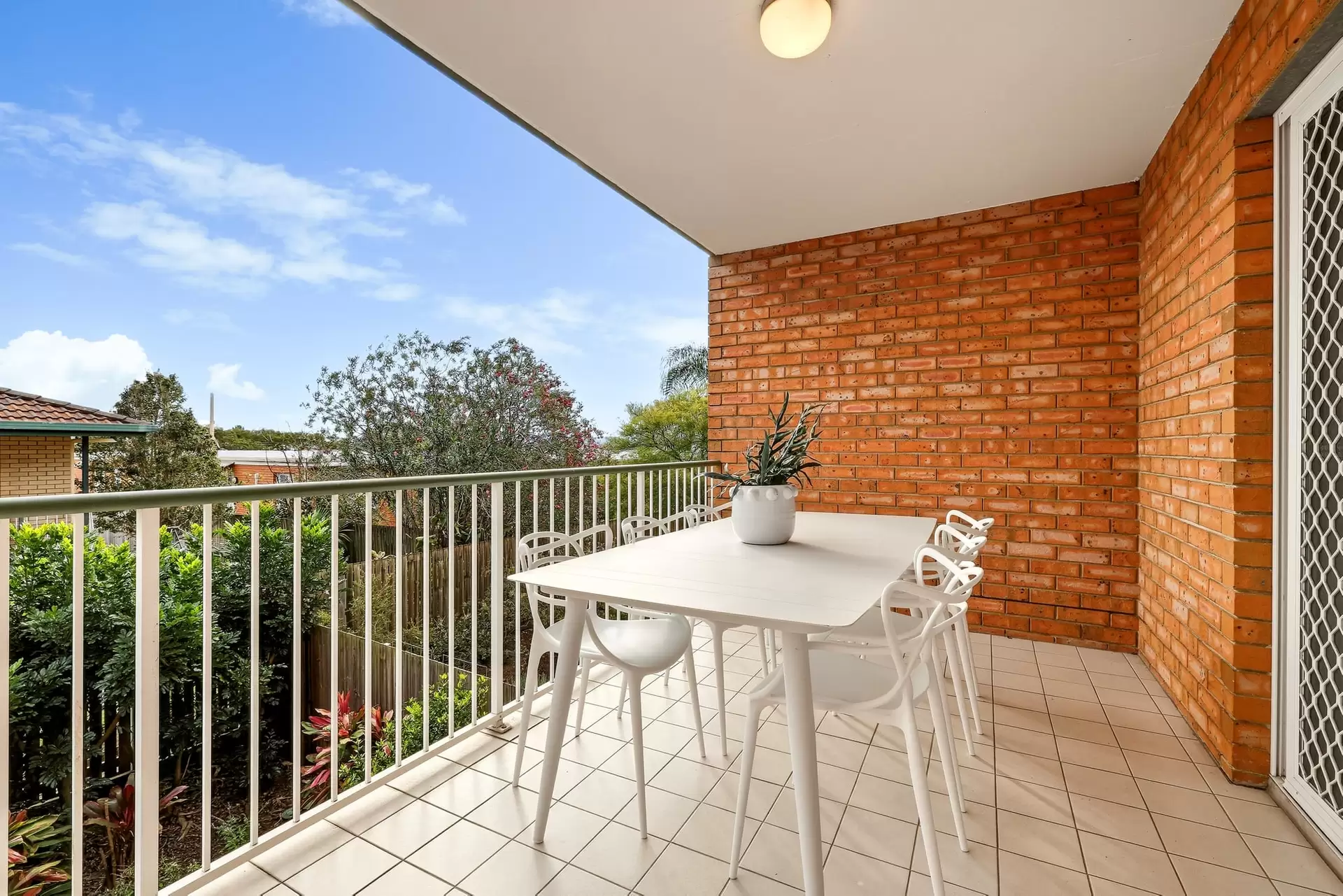 5/63 Shakespeare Street, Coorparoo For Sale by Aurora Property - image 1