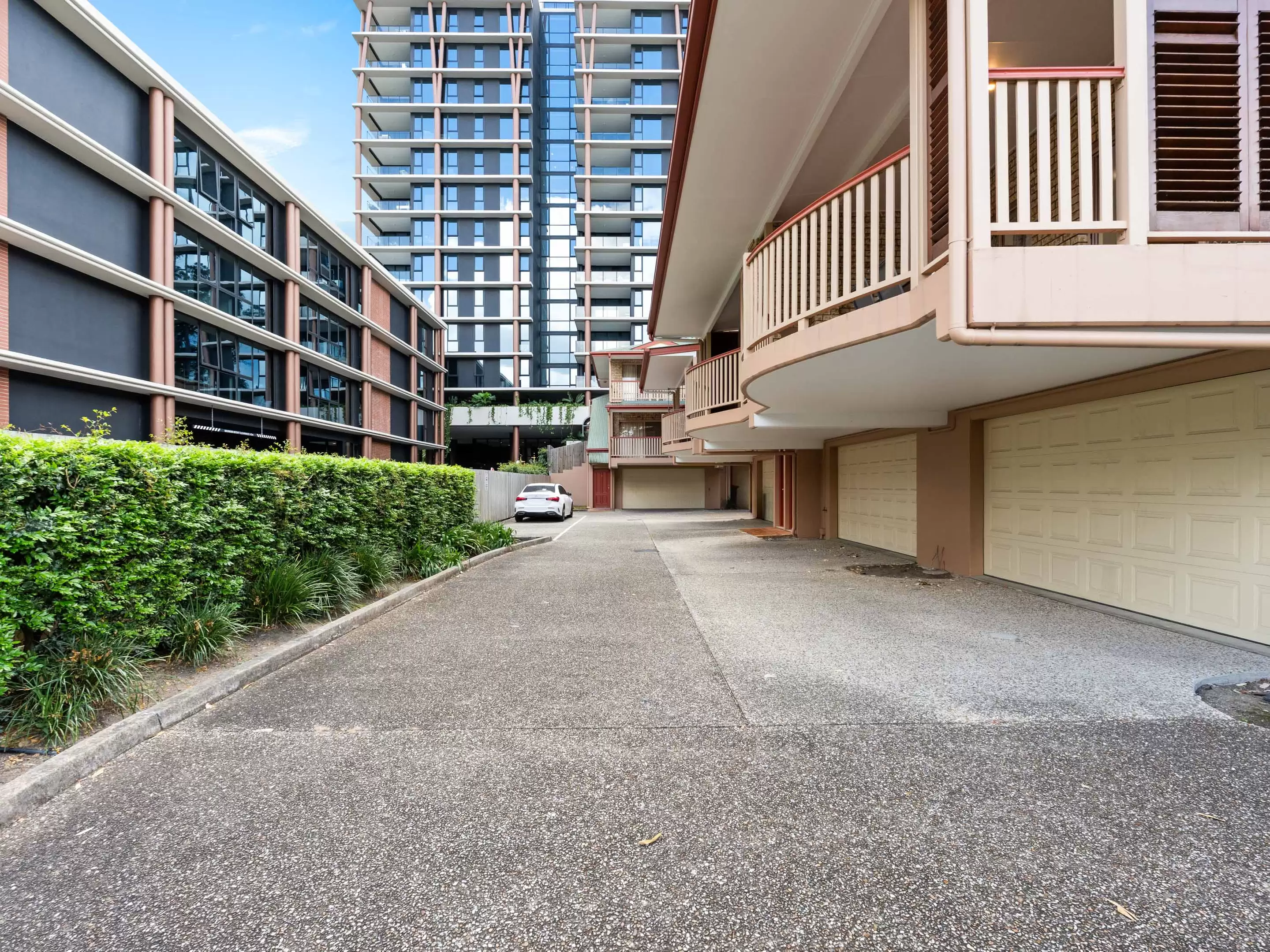 6/23 Finney Road, Indooroopilly For Sale by Aurora Property - image 3