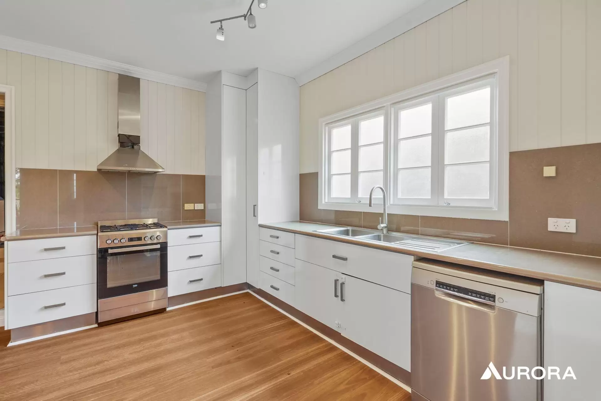 18 Gurley Street, Wavell Heights Leased by Aurora Property - image 1