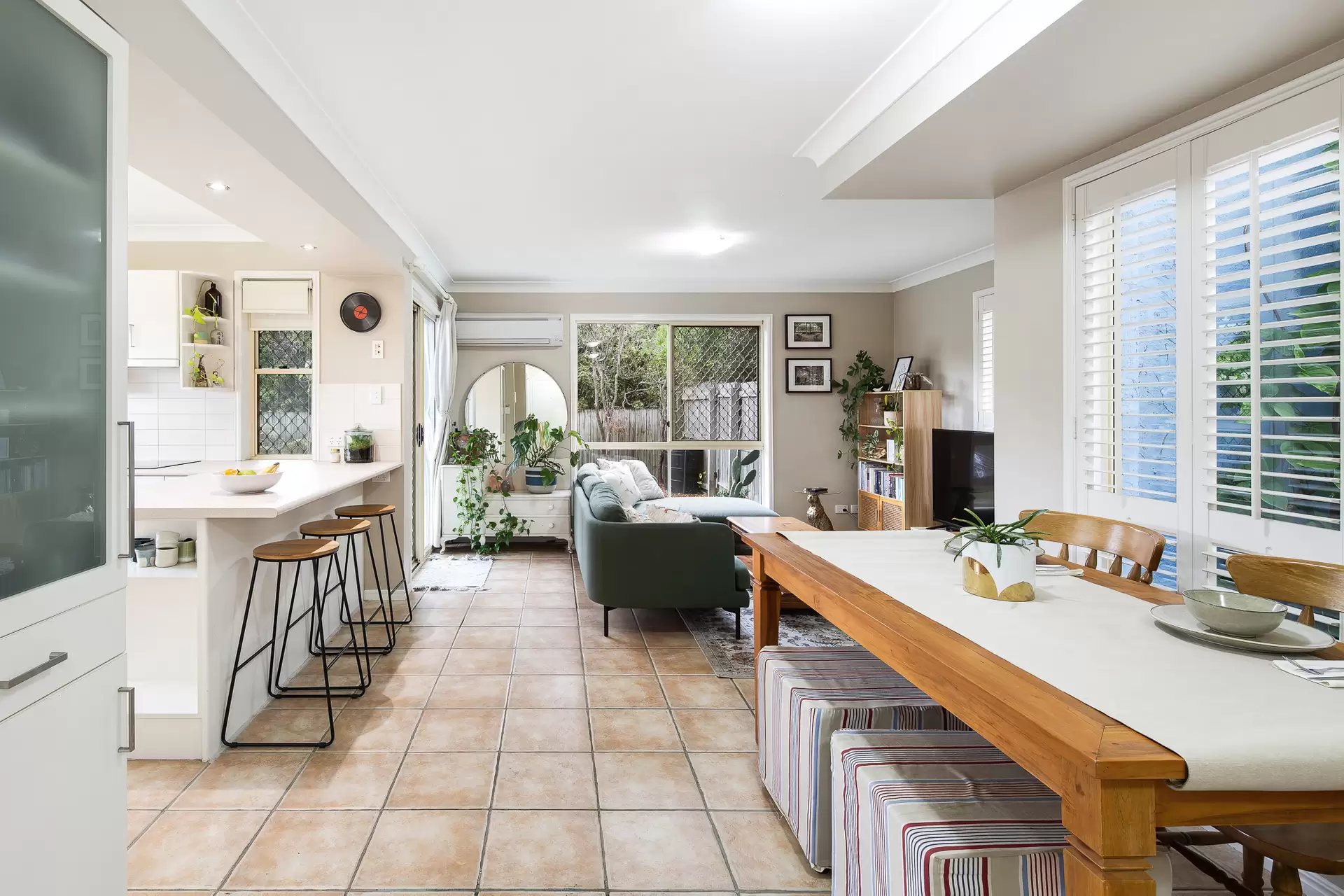 5/50 Fleming Road, Herston Sold by Aurora Property - image 1
