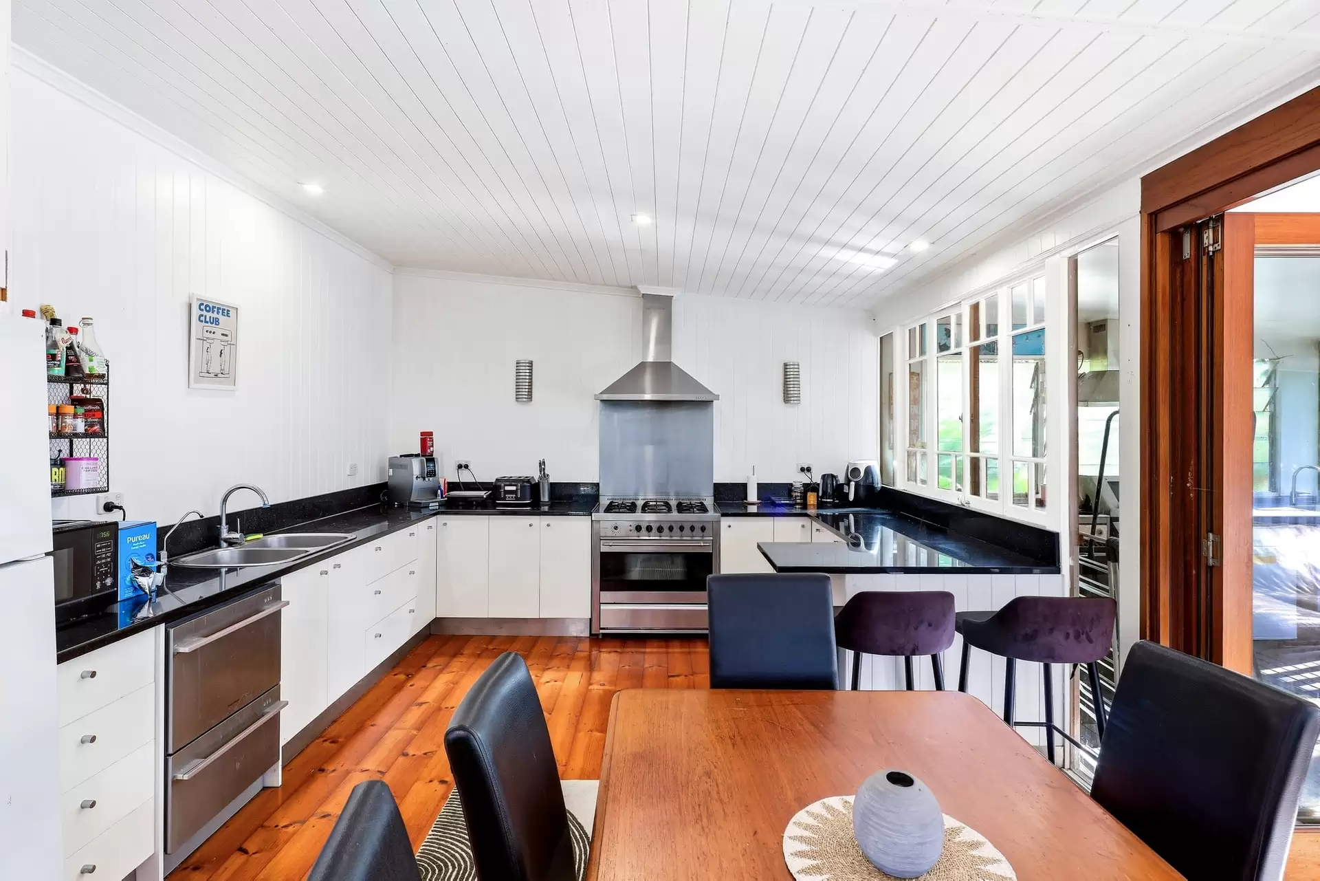 41 Gillan Street, Norman Park For Sale by Aurora Property - image 1