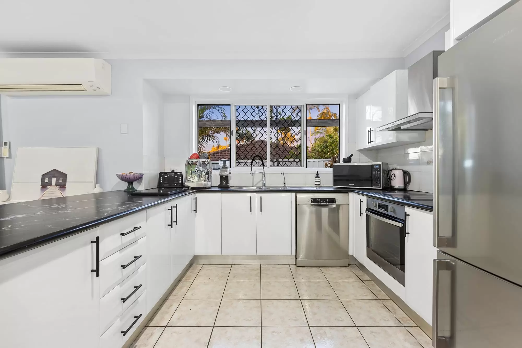 46 Capel Street, Brighton For Lease by Aurora Property - image 2