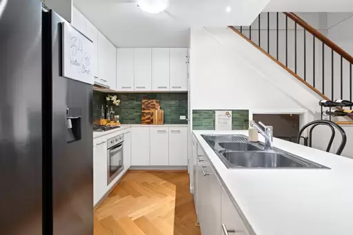 34/18 Whitley Street, Mount Gravatt East For Sale by Aurora Property
