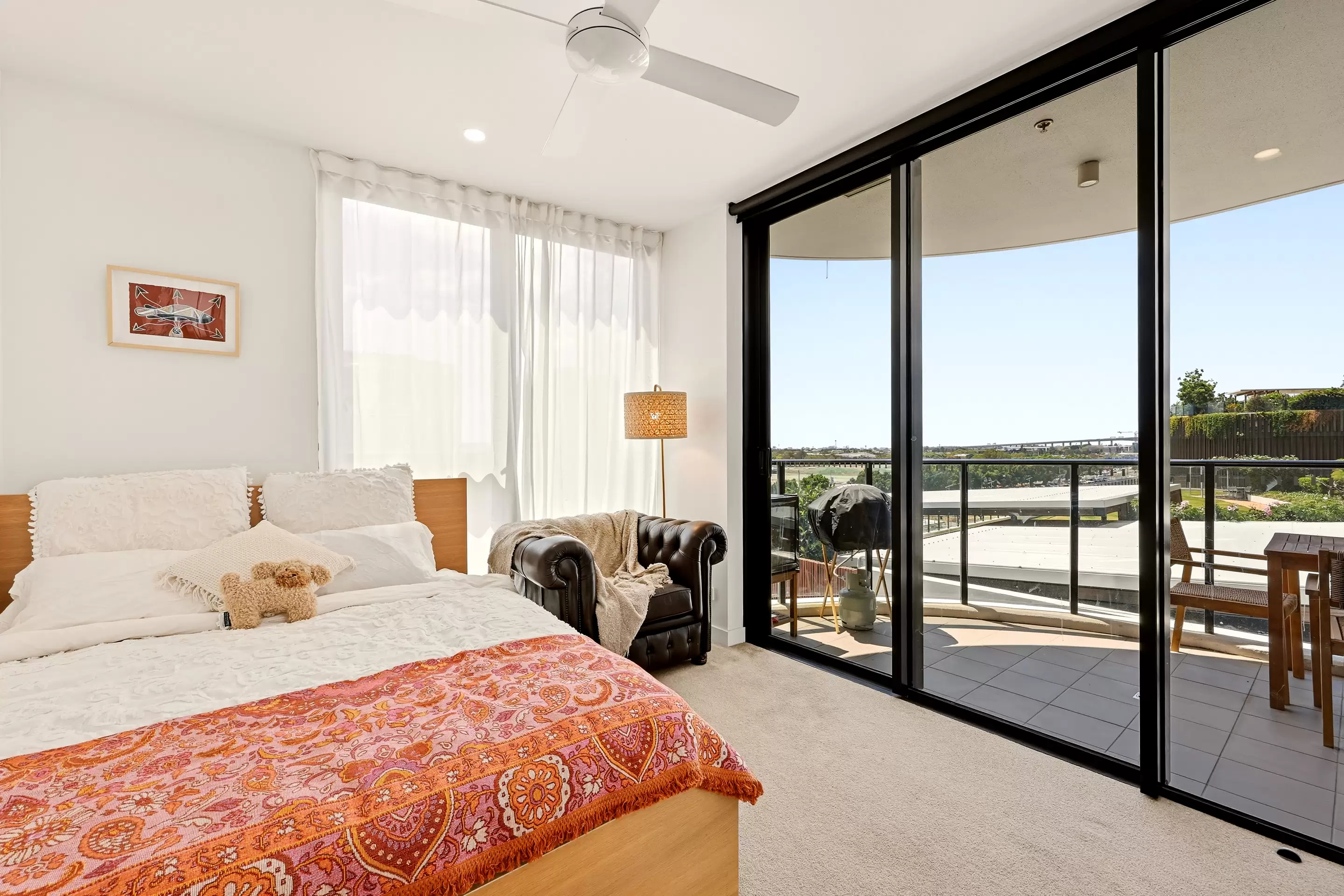 10410/7 Wharf Street, Hamilton For Sale by Aurora Property - image 3