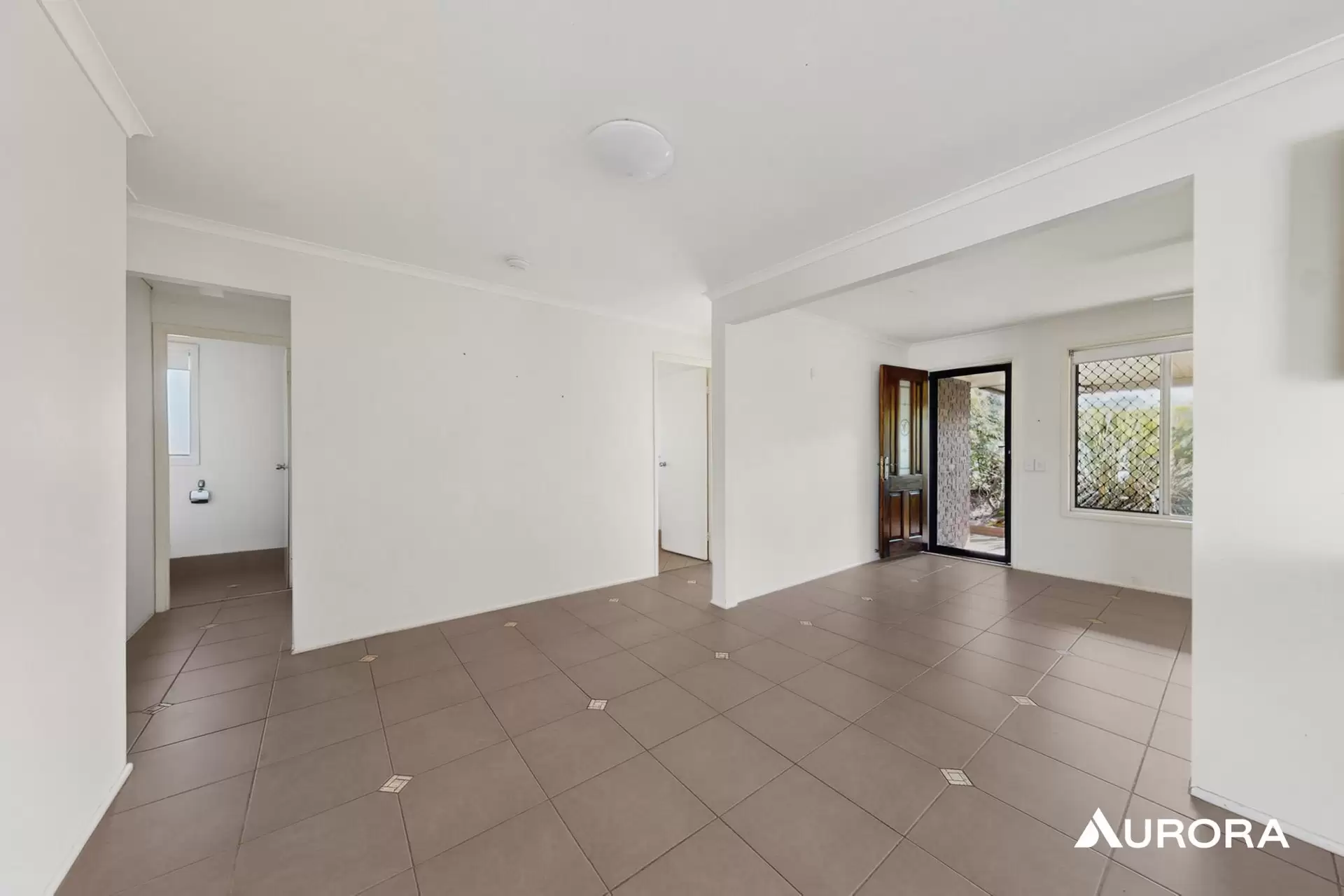 5 Abalone Crescent, Thornlands For Lease by Aurora Property - image 1