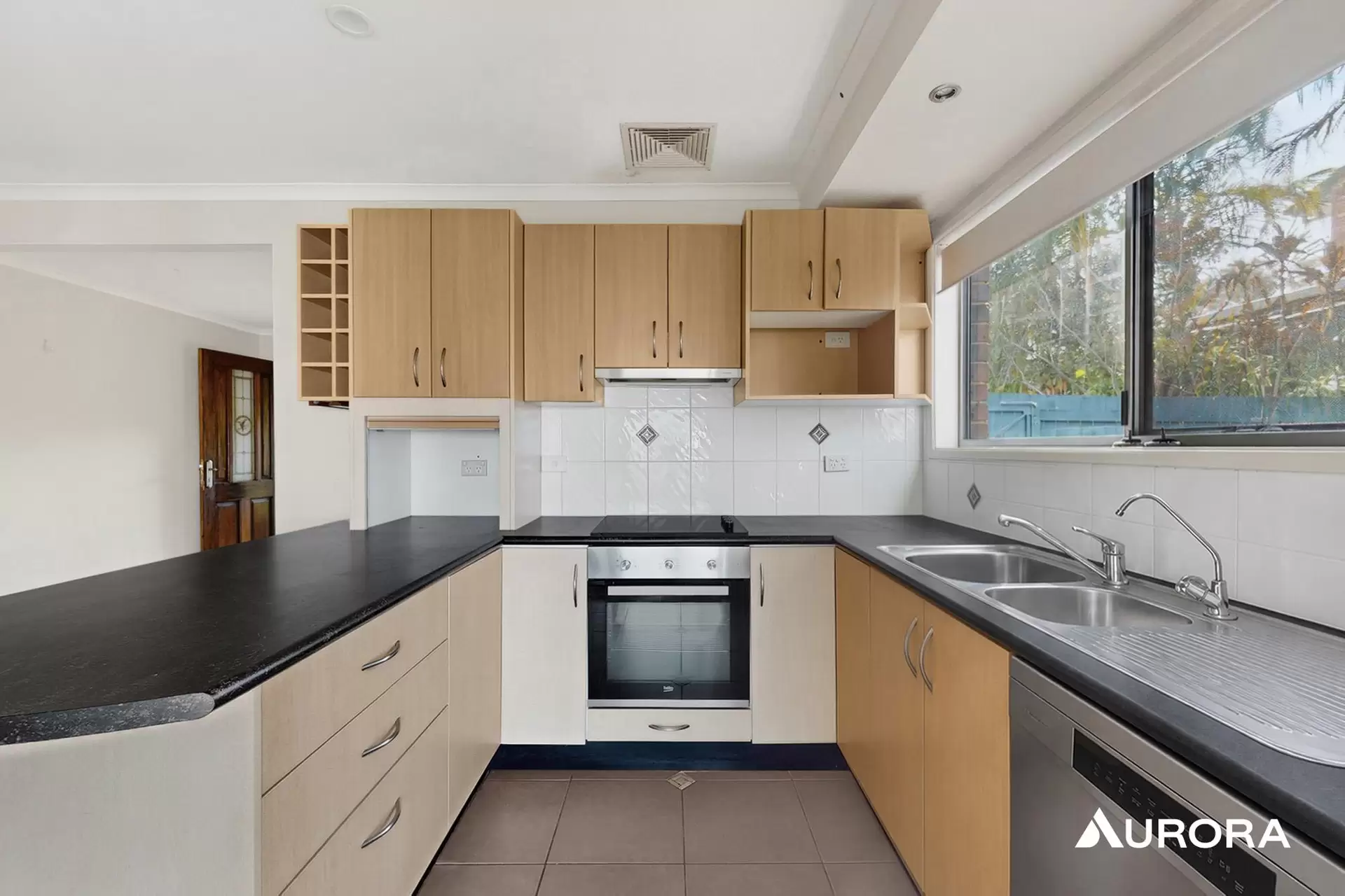 5 Abalone Crescent, Thornlands For Lease by Aurora Property - image 1