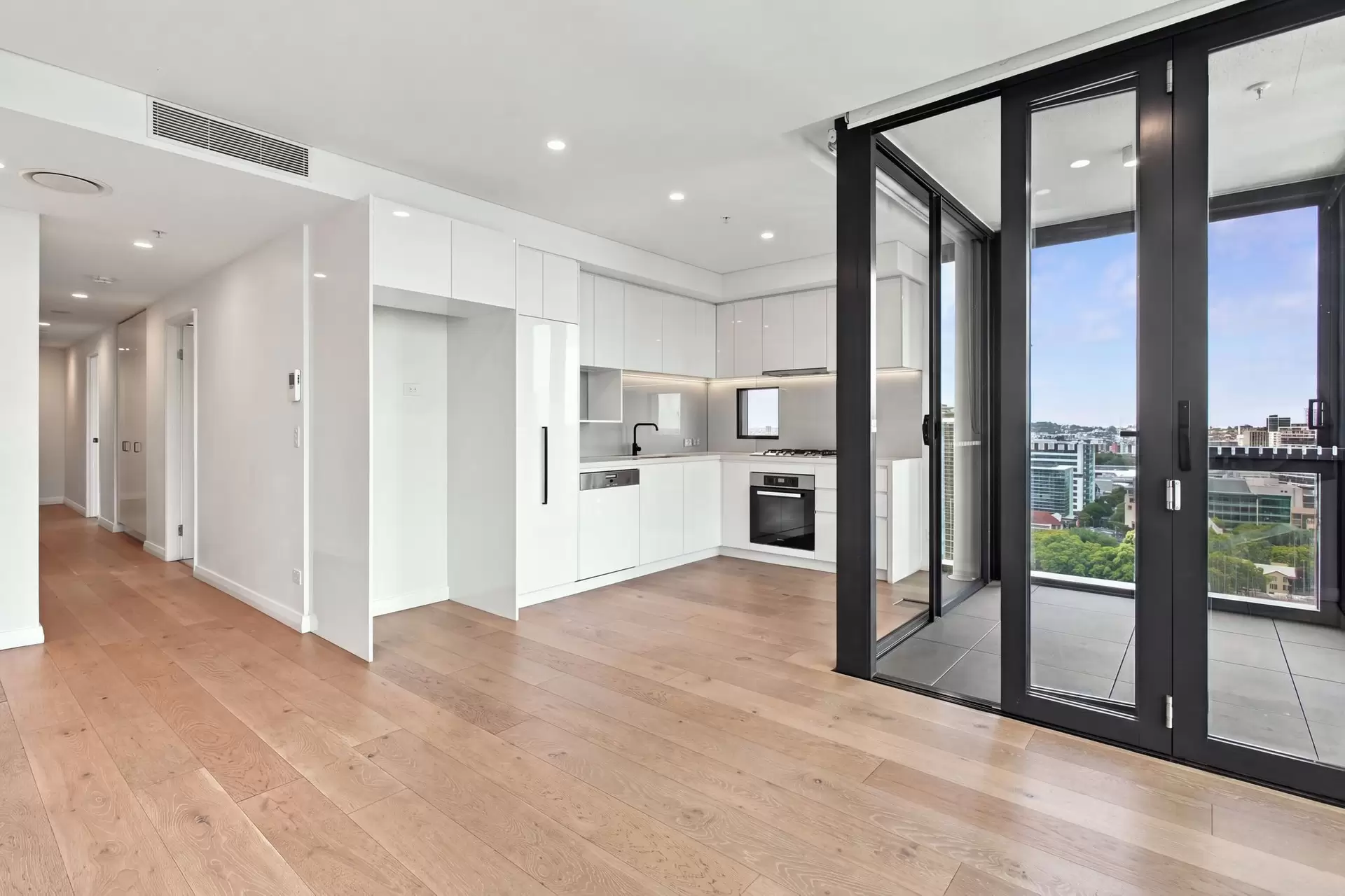1813/275 Wickham Street, Fortitude Valley For Lease by Aurora Property - image 1